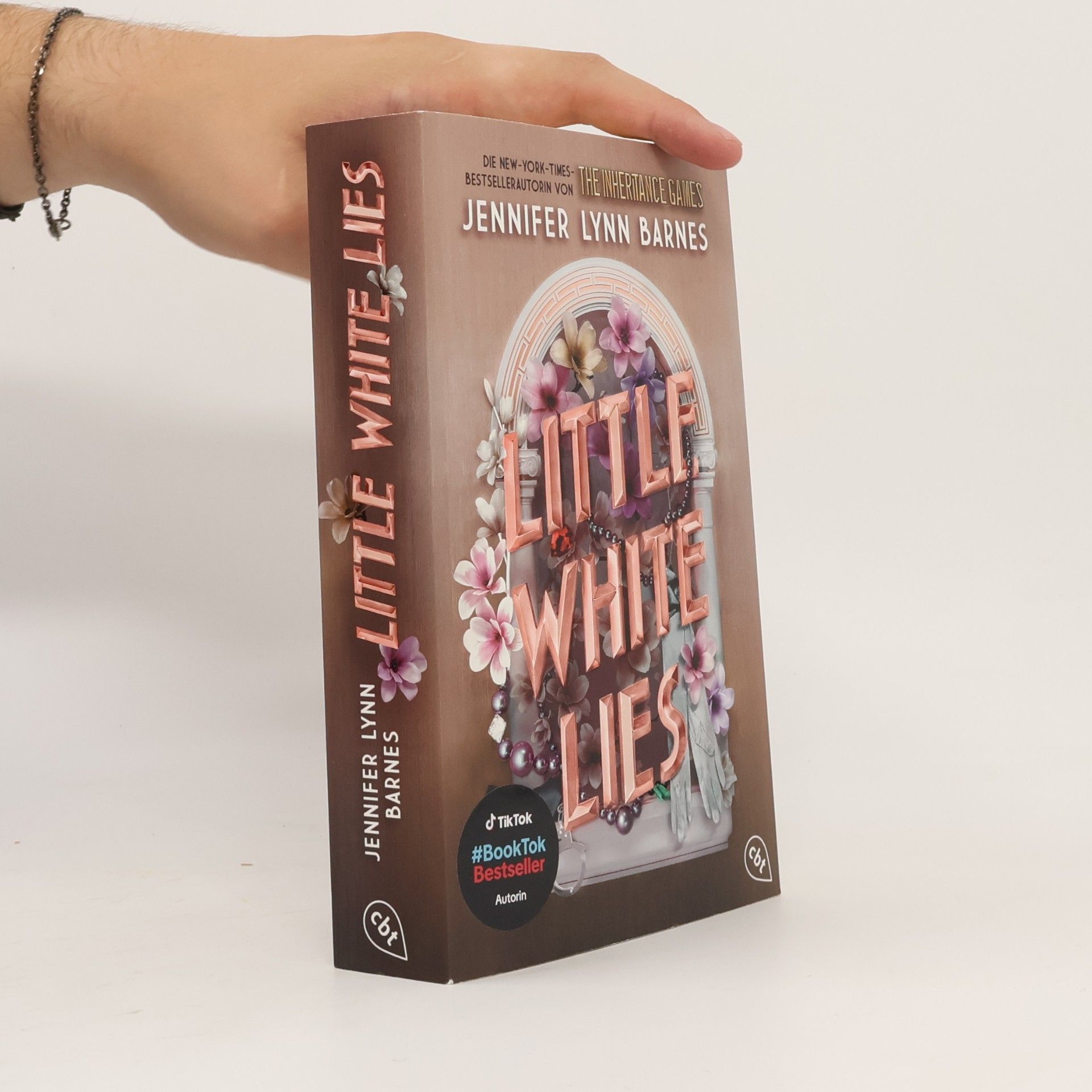 Jennifer Lynn Barnes Little white lies