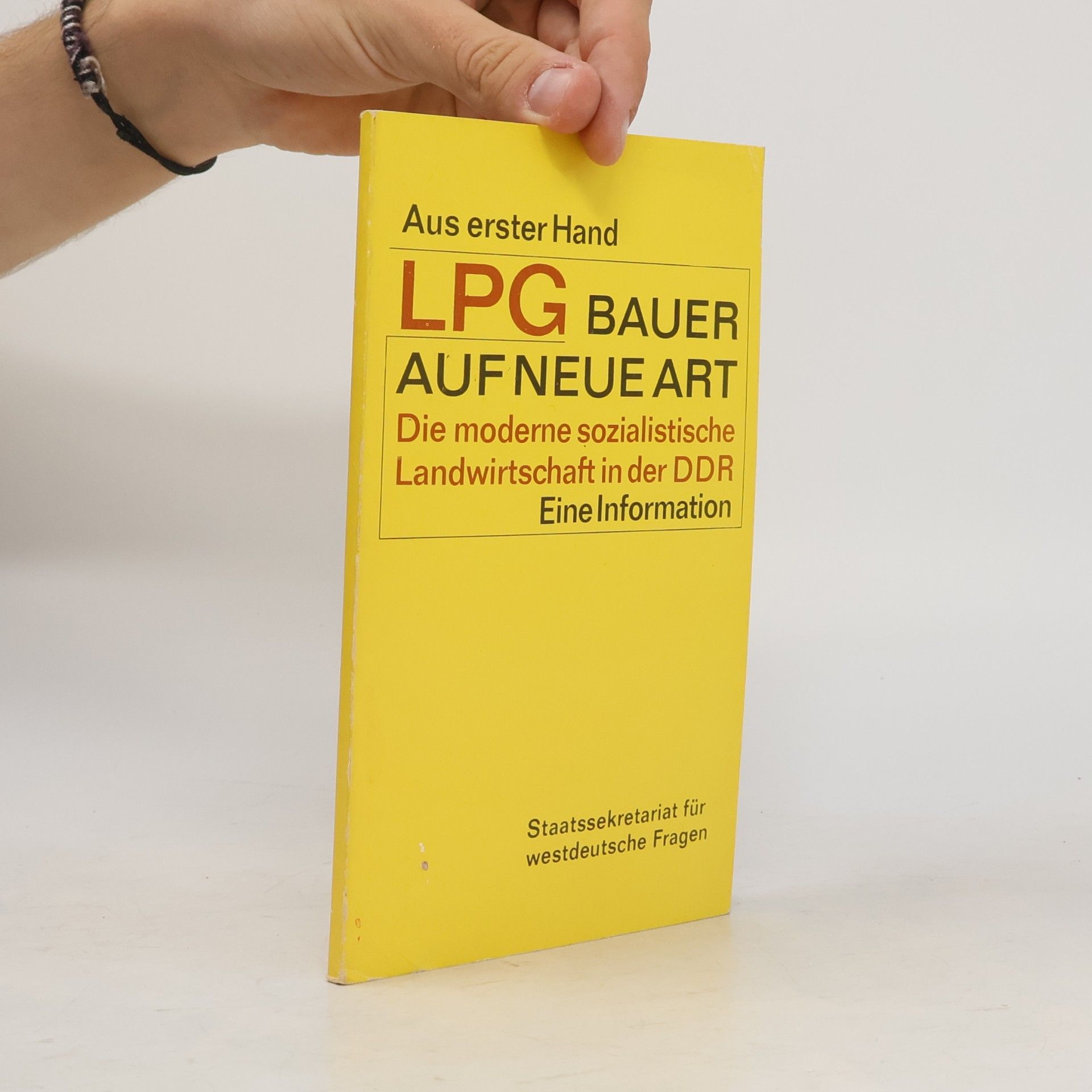 Auteurscollectief Aus erster Hand. LPG Bauern auf neue Art