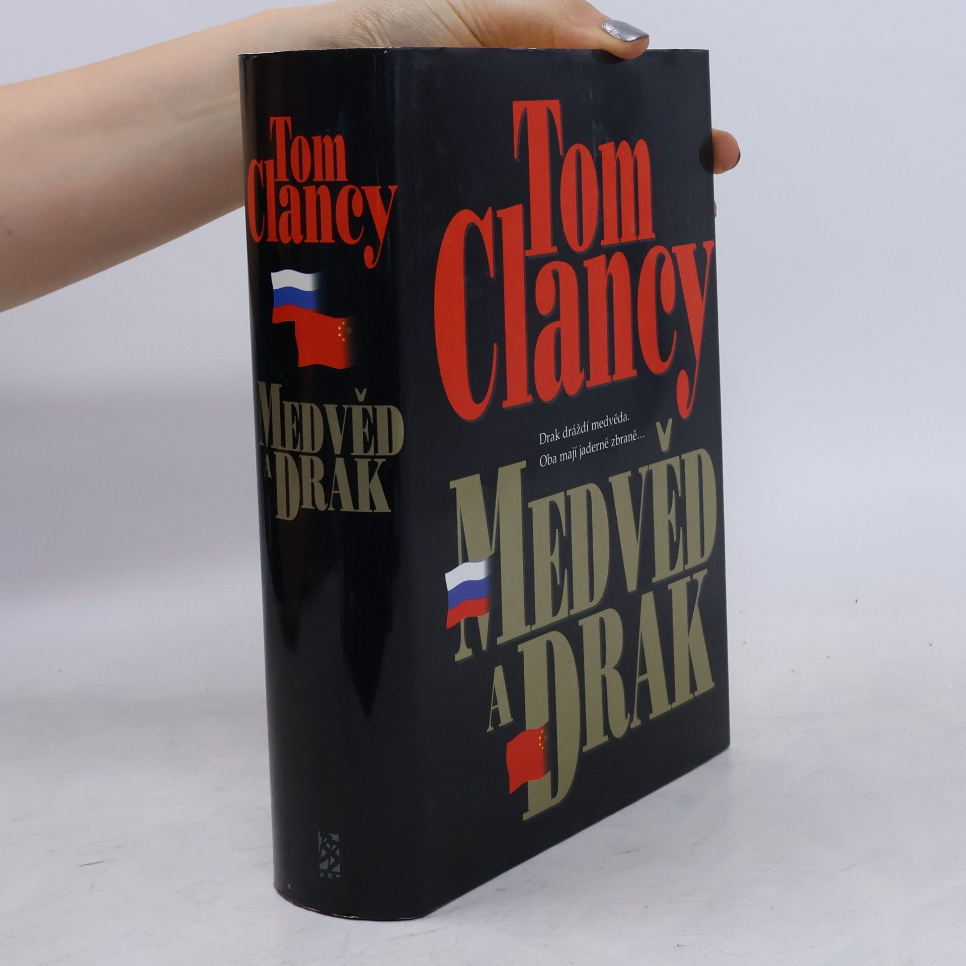 Tom Clancy Medvěd a drak