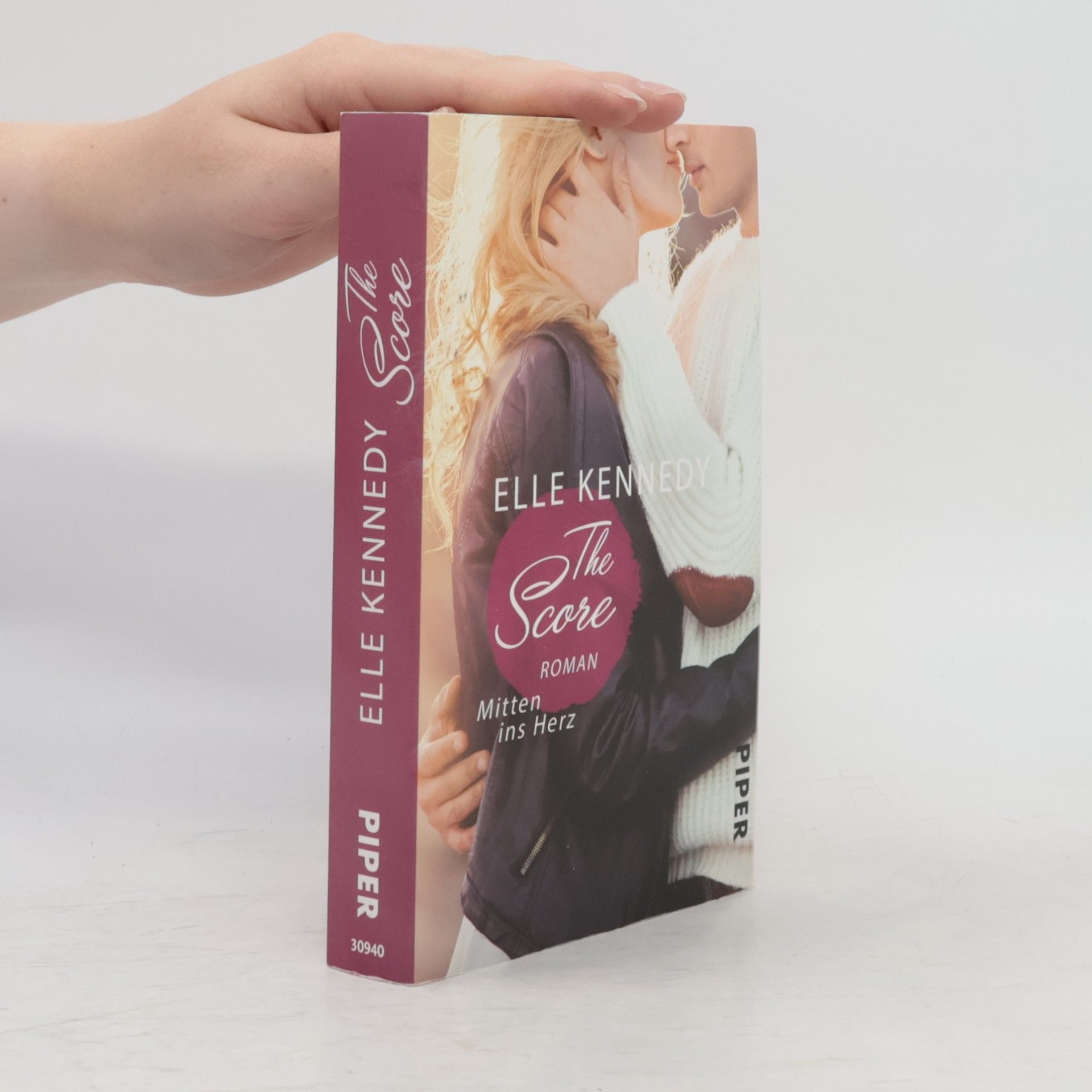 Elle Kennedy The Score