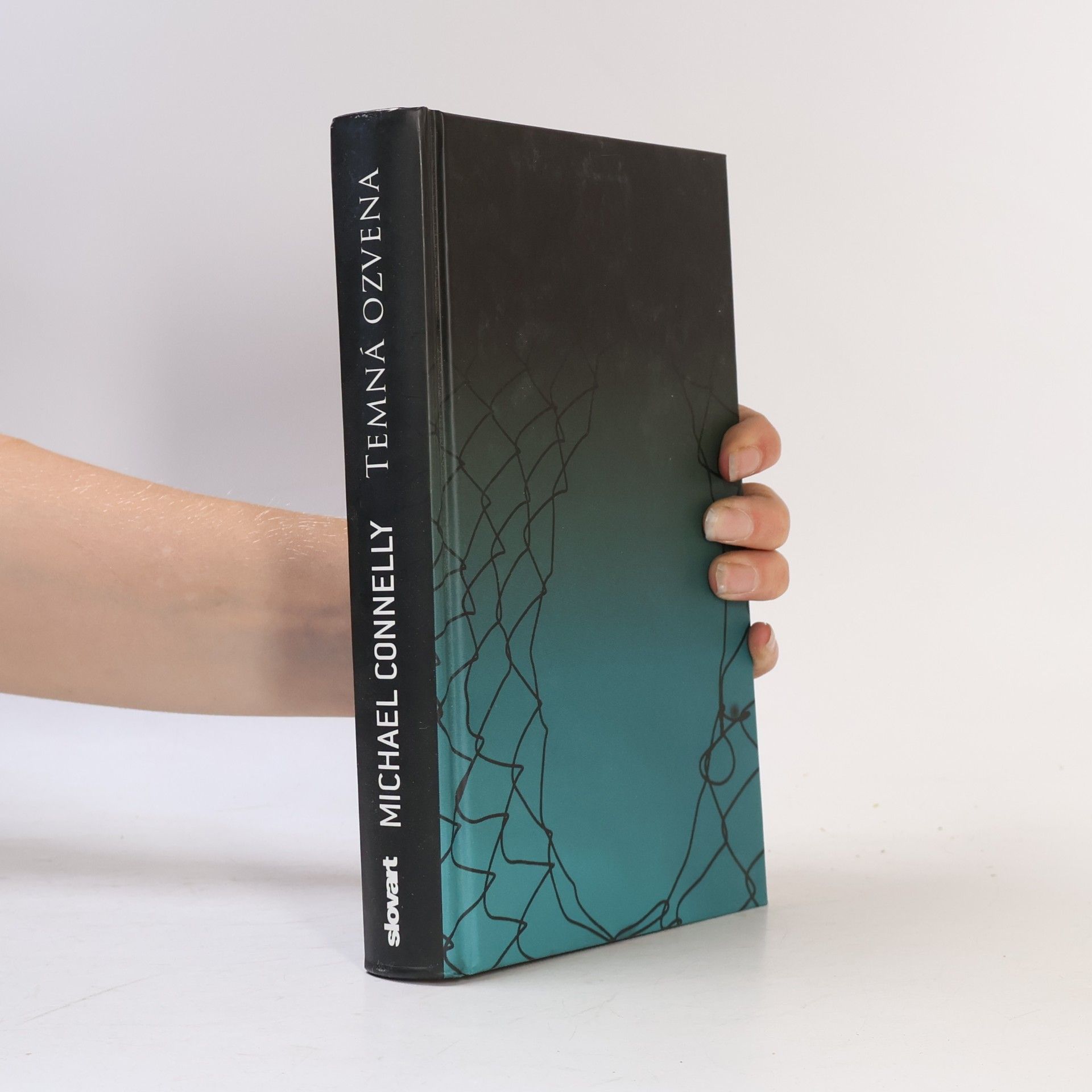 Michael Connelly Temná ozvena