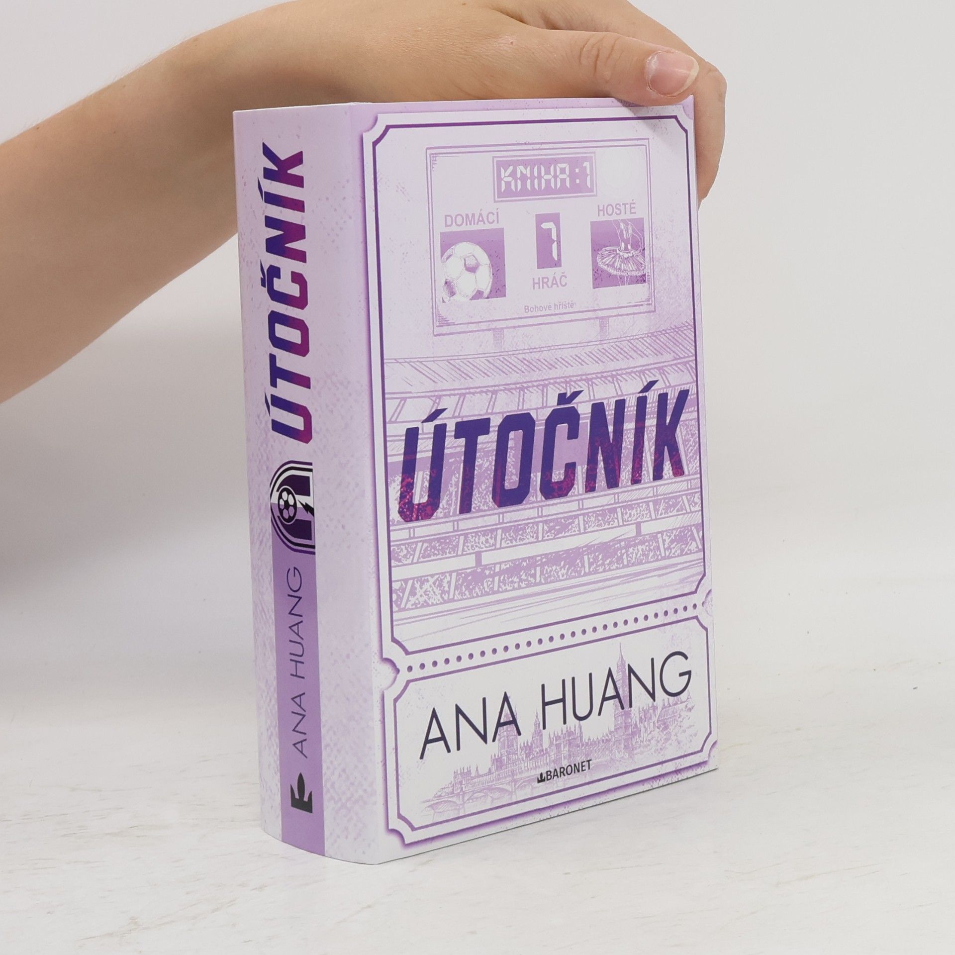 Ana Huang Útočník