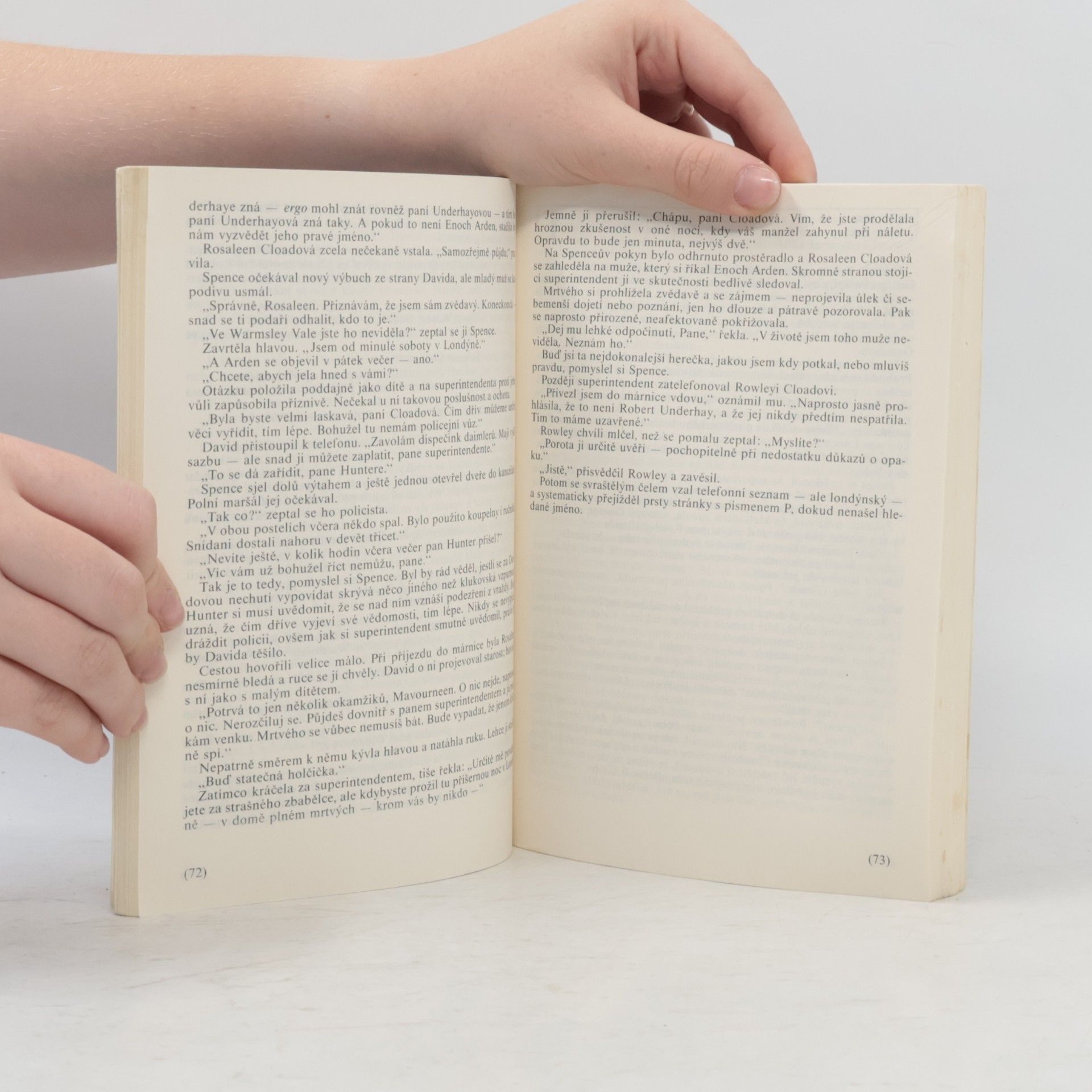Agatha Christie Čas přílivu. Tragédie o třech jednáních