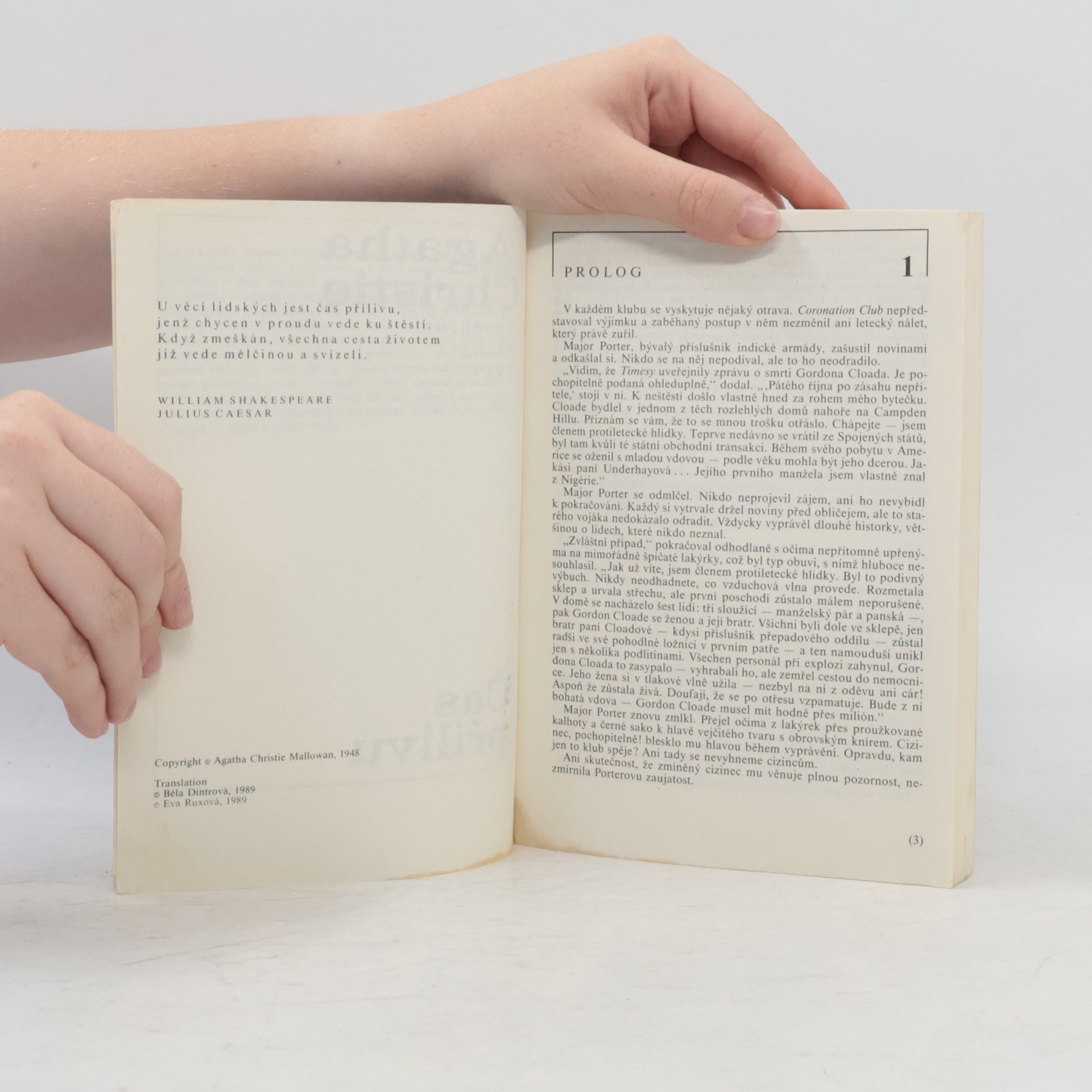 Agatha Christie Čas přílivu. Tragédie o třech jednáních