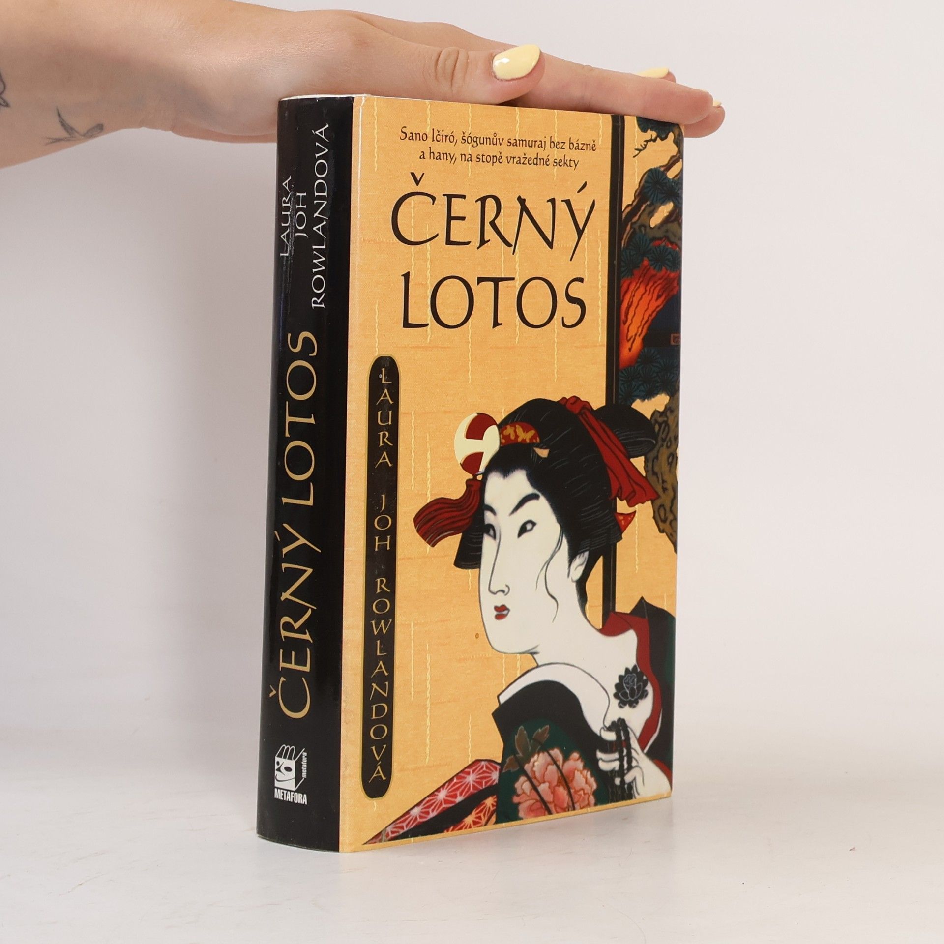 Černý lotos