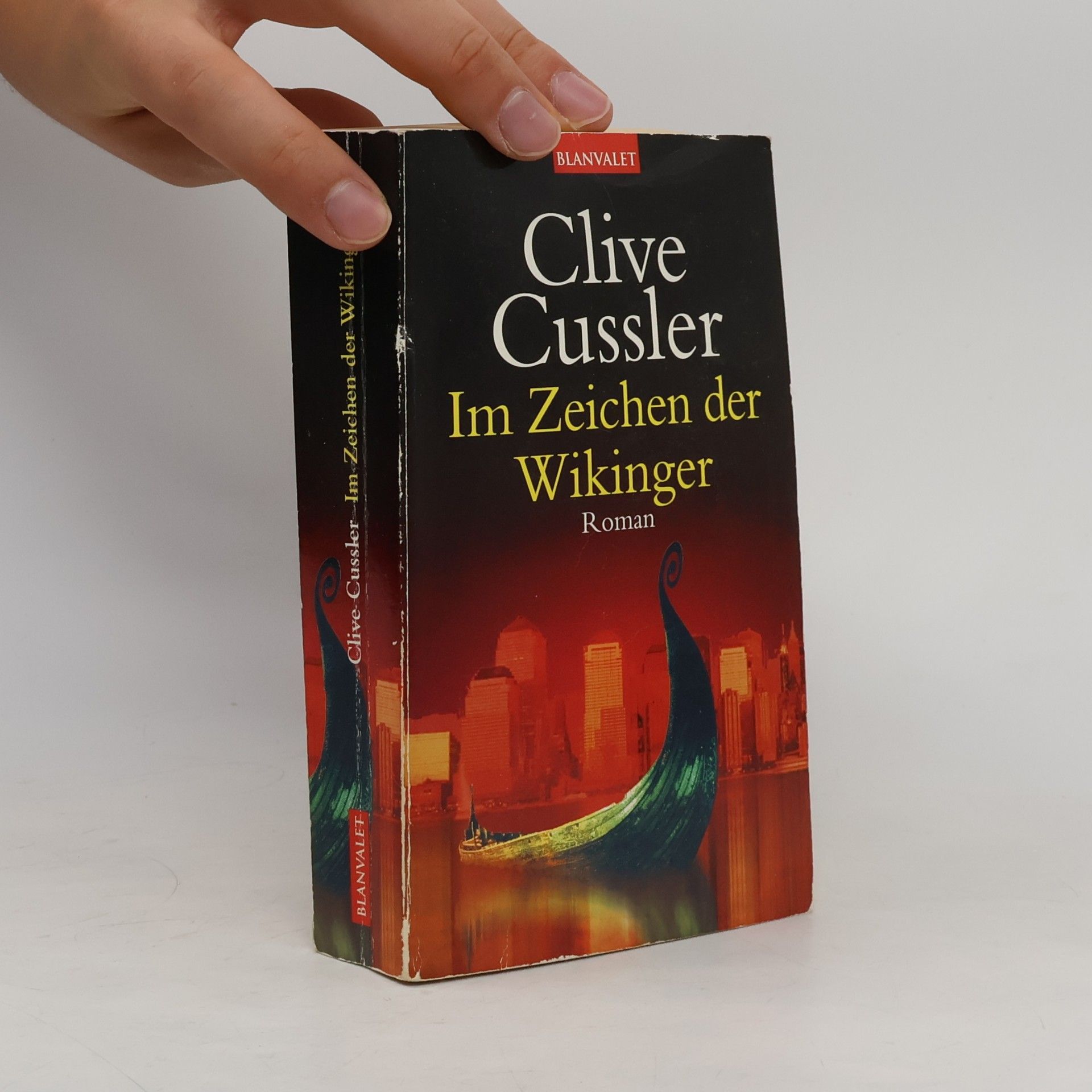 Clive Cussler Im Zeichen der Wikinger