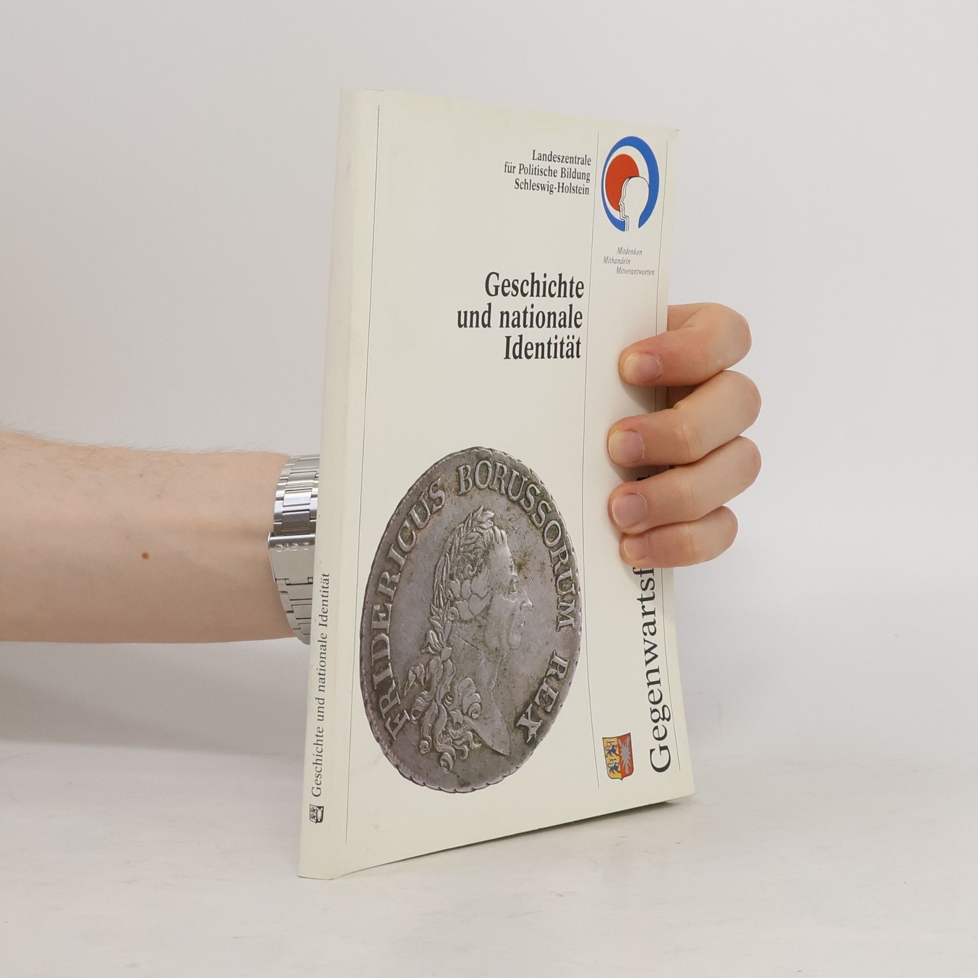 AA.VV. Geschichte und nationale Identität