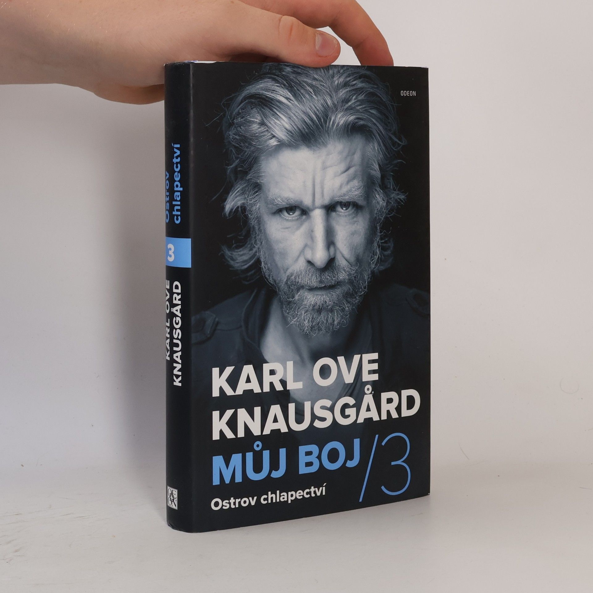 Karl Ove Knausgård Ostrov chlapectví. Můj boj 3