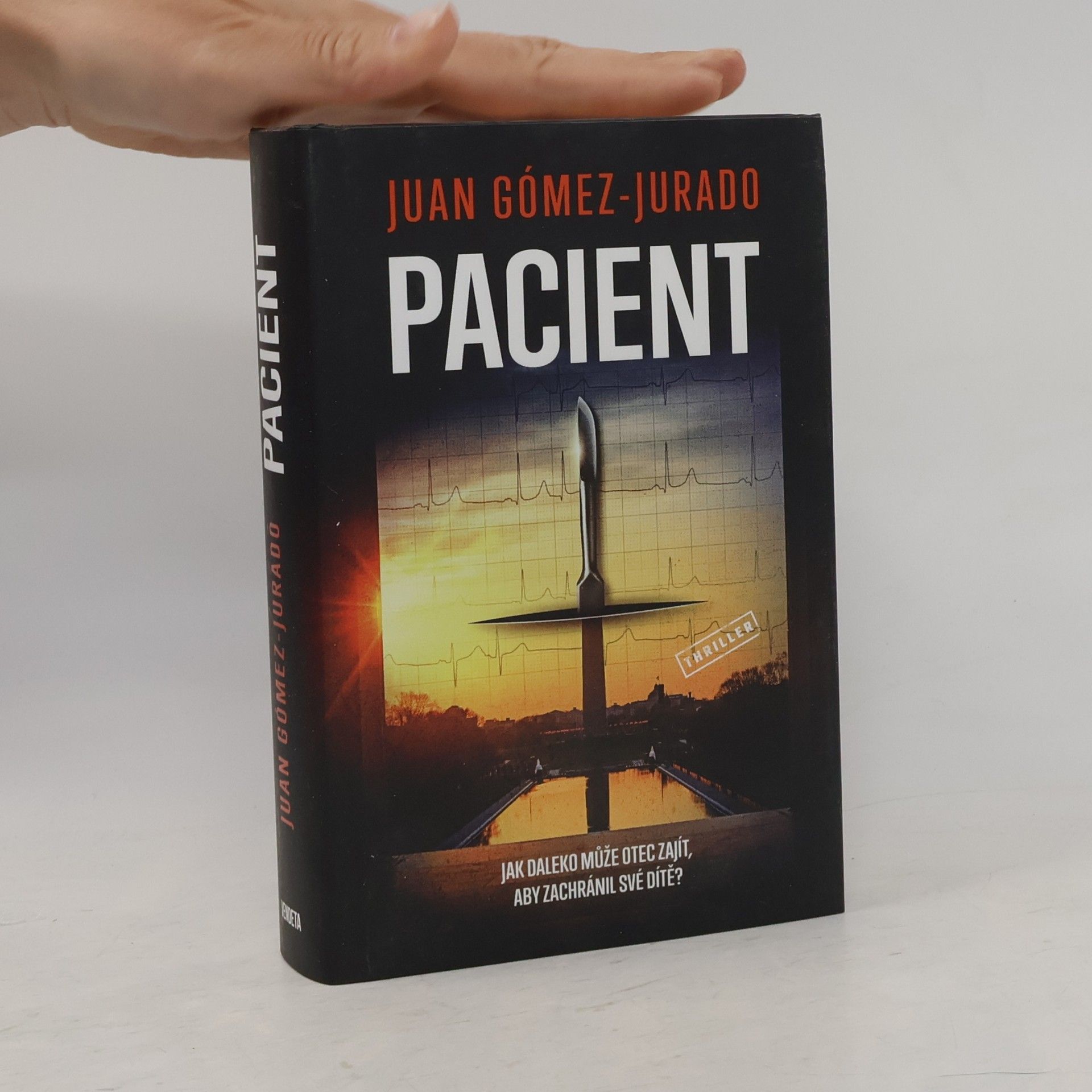 Juan Gómez-Jurado Pacient