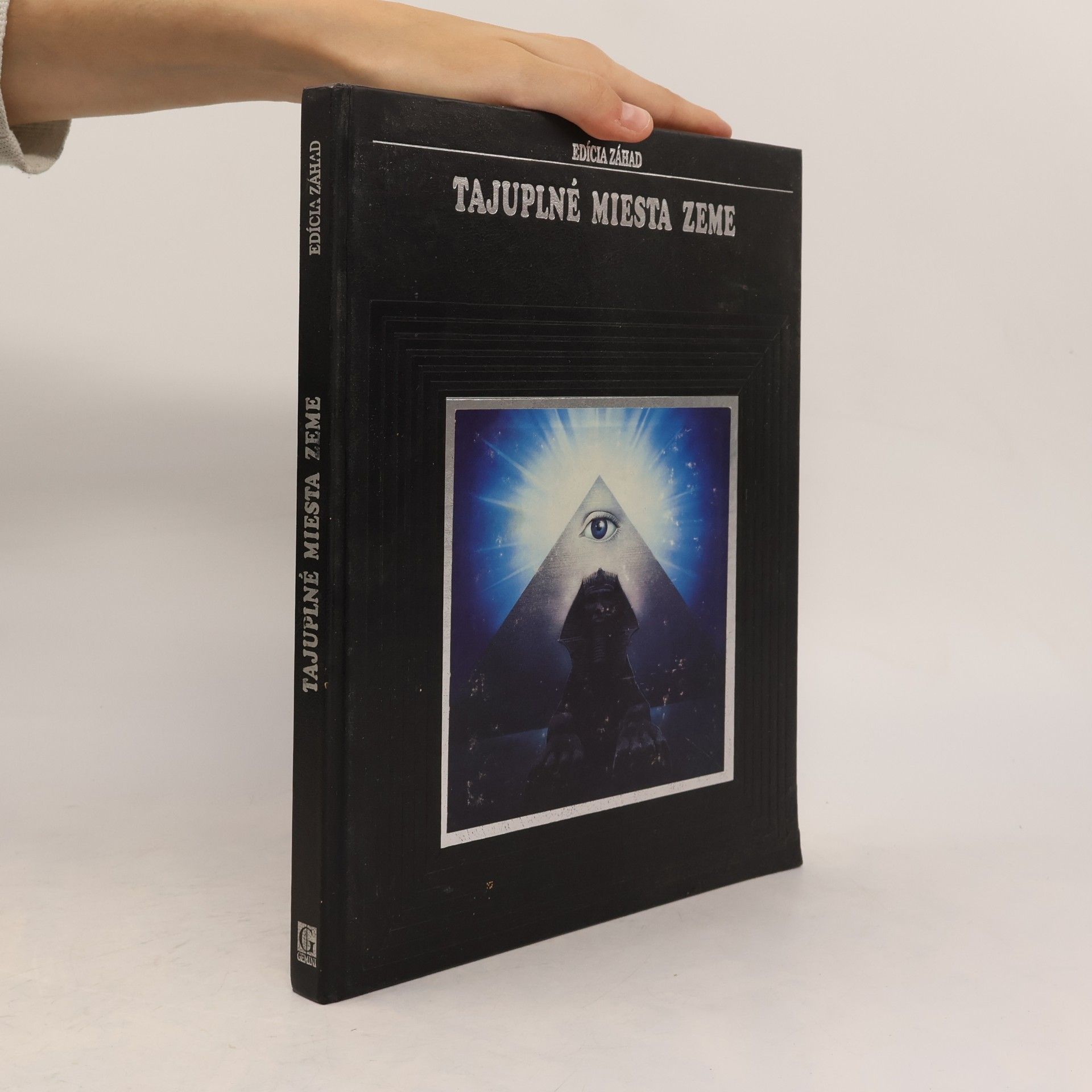 Autorenkollektiv Tajuplné miesta zeme