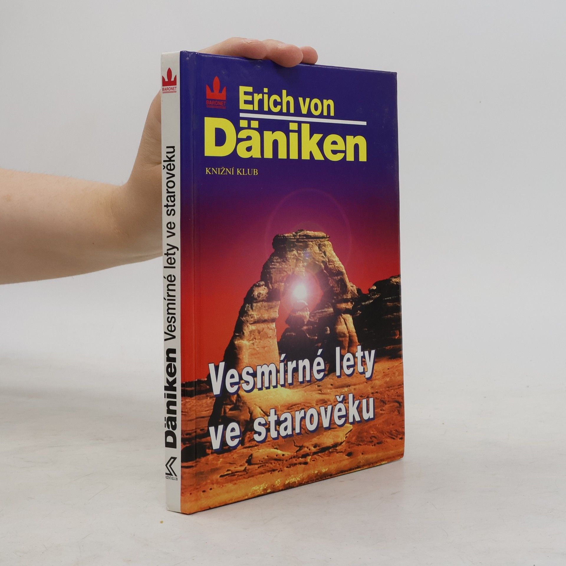 Erich von Däniken Vesmírné lety ve starověku