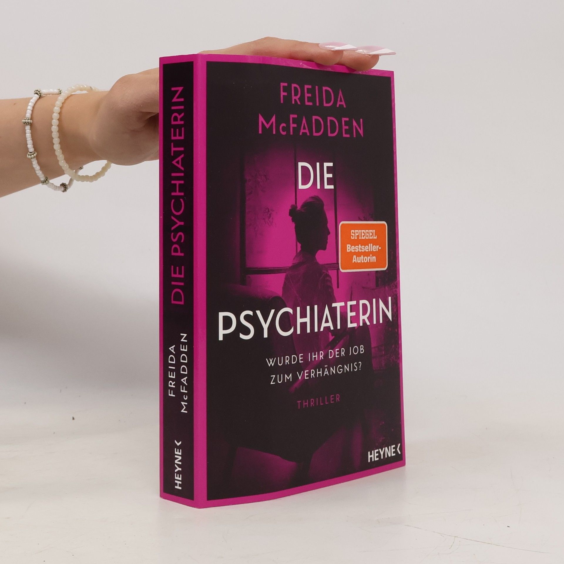 Freida McFadden Die Psychiaterin – Wurde ihr der Job zum Verhängnis?