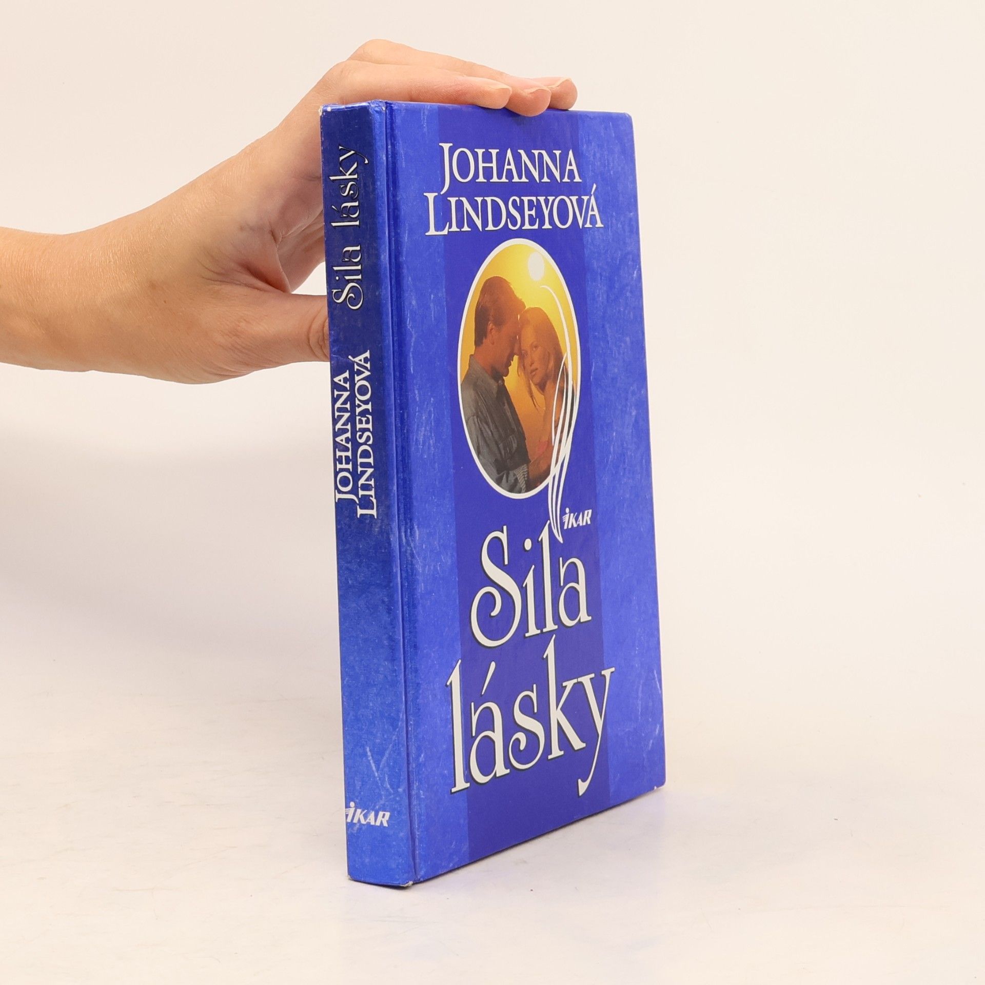 Johanna Lindsey Sila lásky
