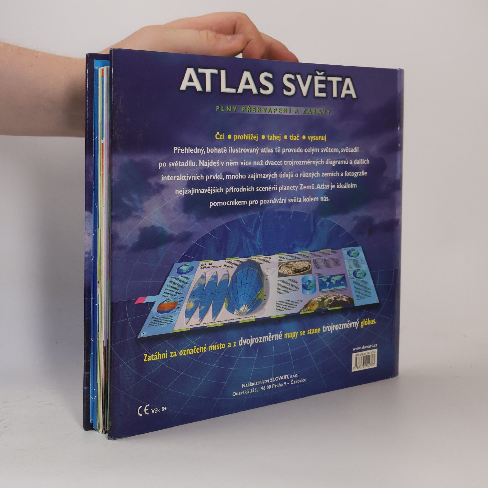 Elain Jackson Atlas světa. Plný překvapení a zábavy