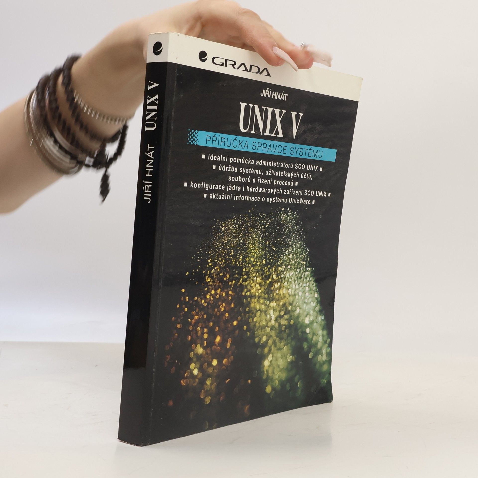 Jiří Hnát UNIX V příručka správce systému