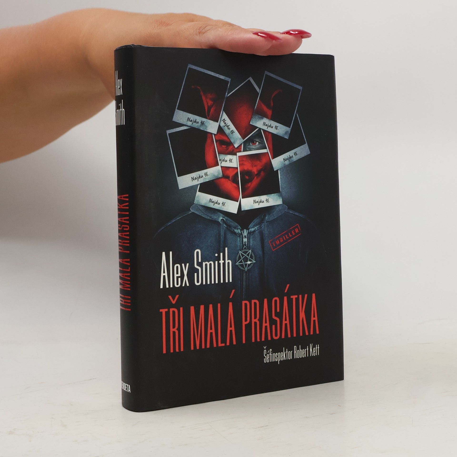 Alexander Gordon Smith Tři malá prasátka