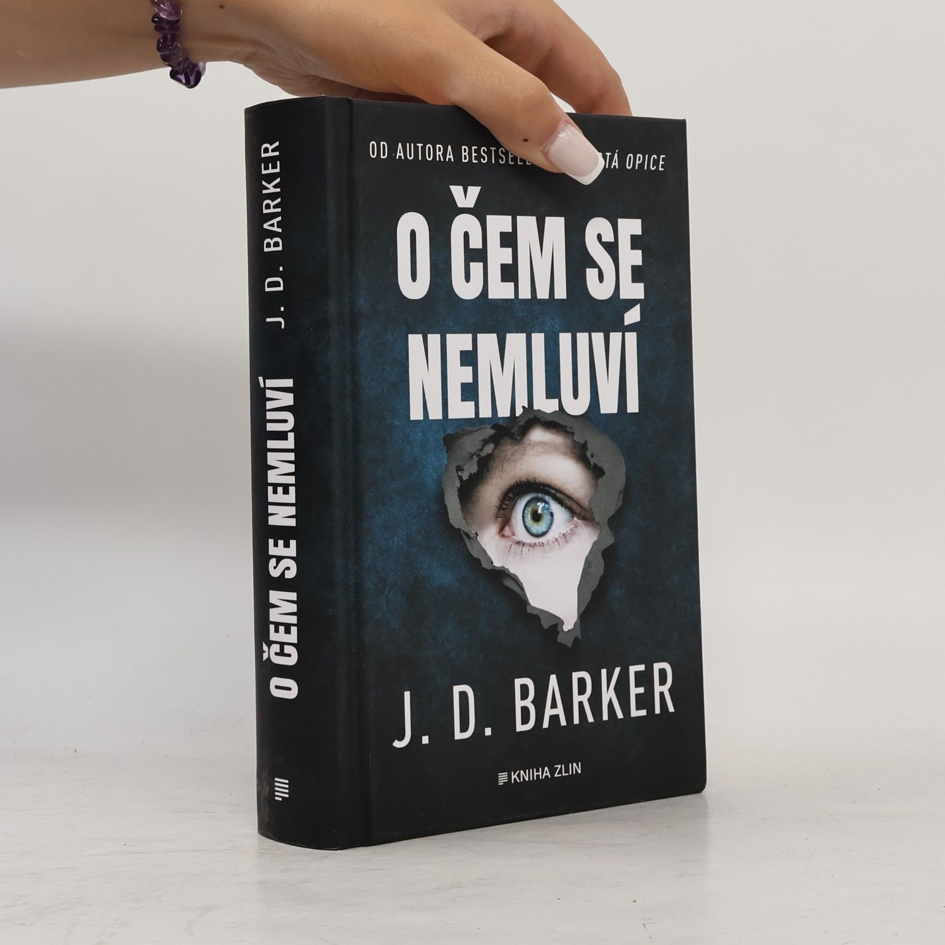 J.D. Barker O čem se nemluví