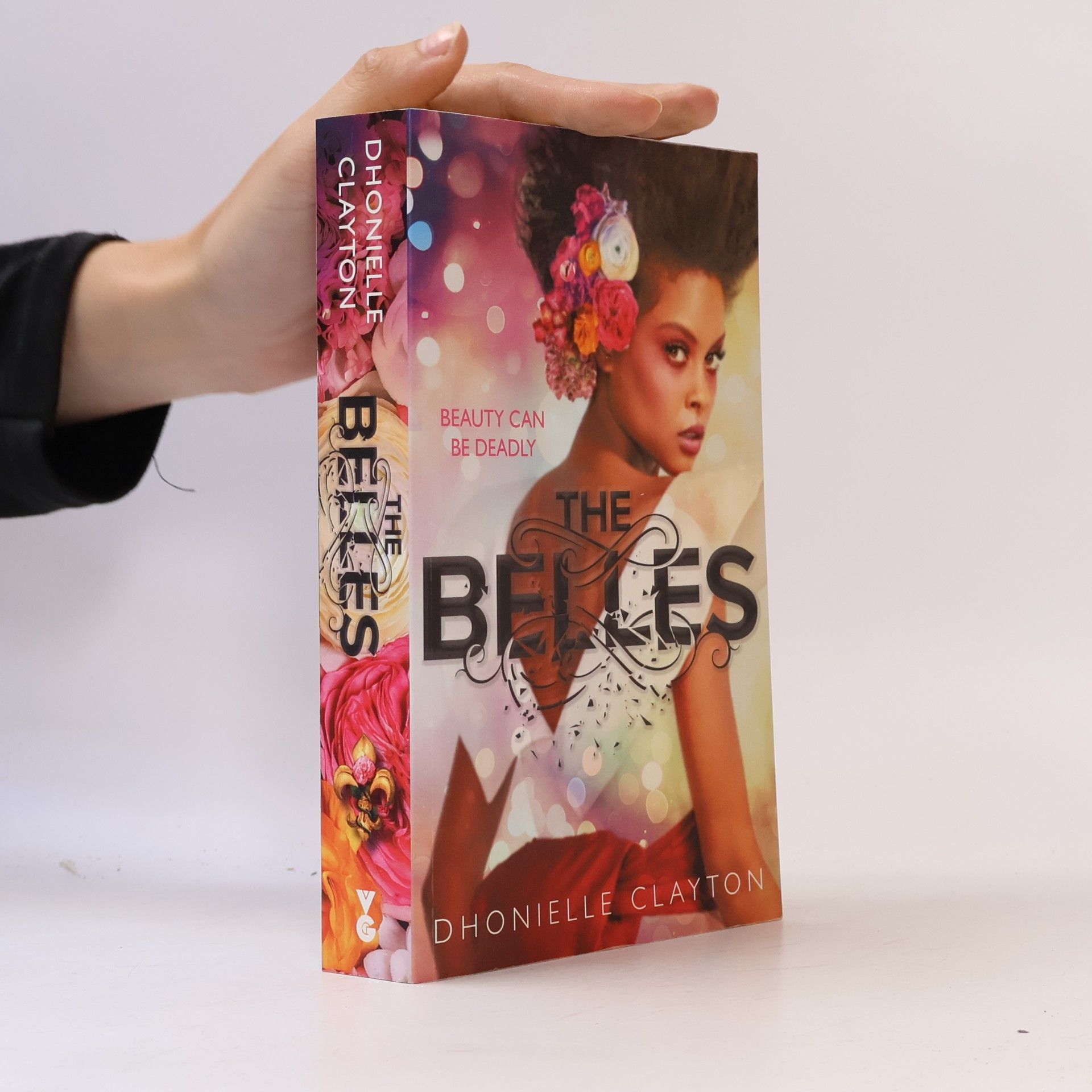 Dhonielle Clayton The Belles