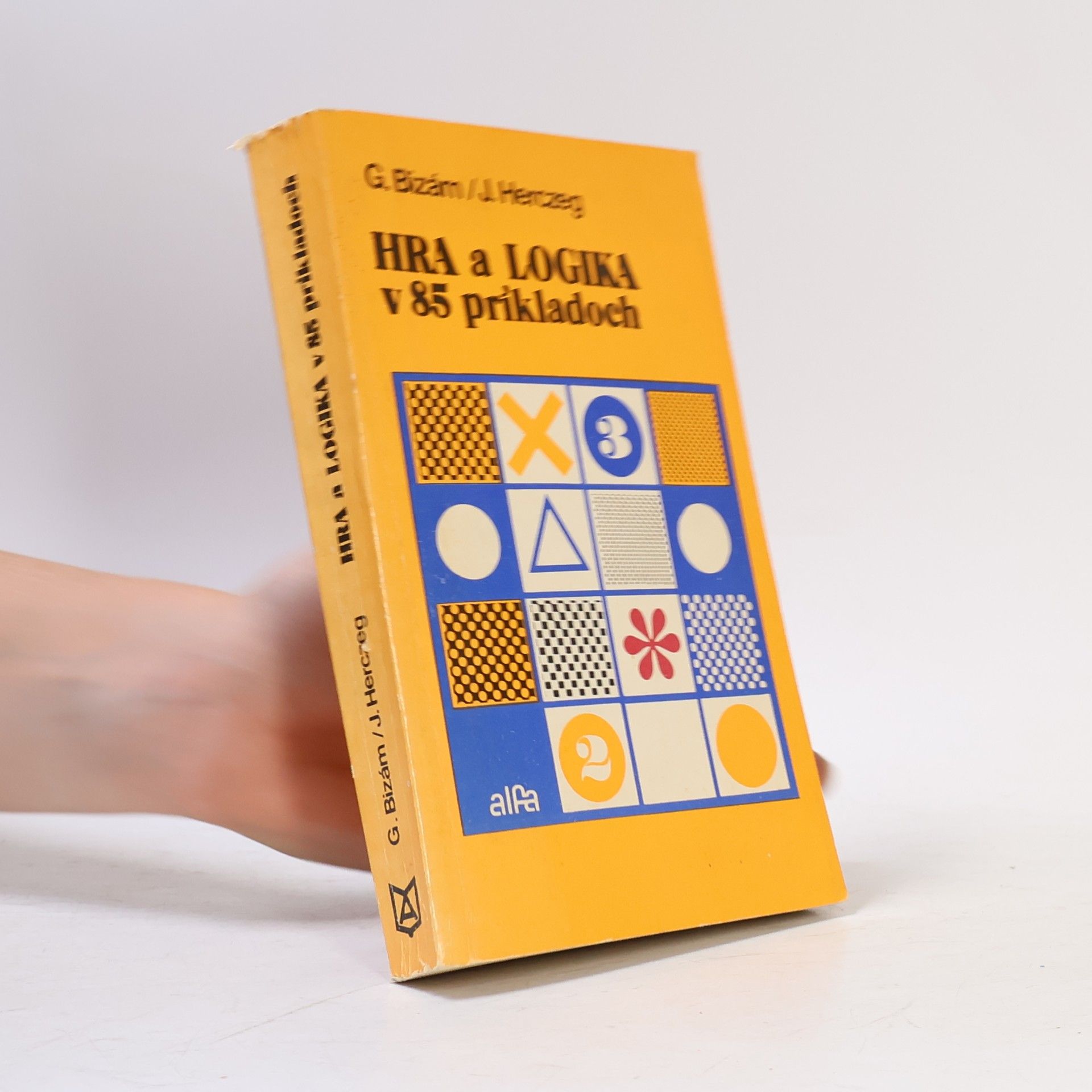 János Herczeg Hra a logika v 85 príkladoch