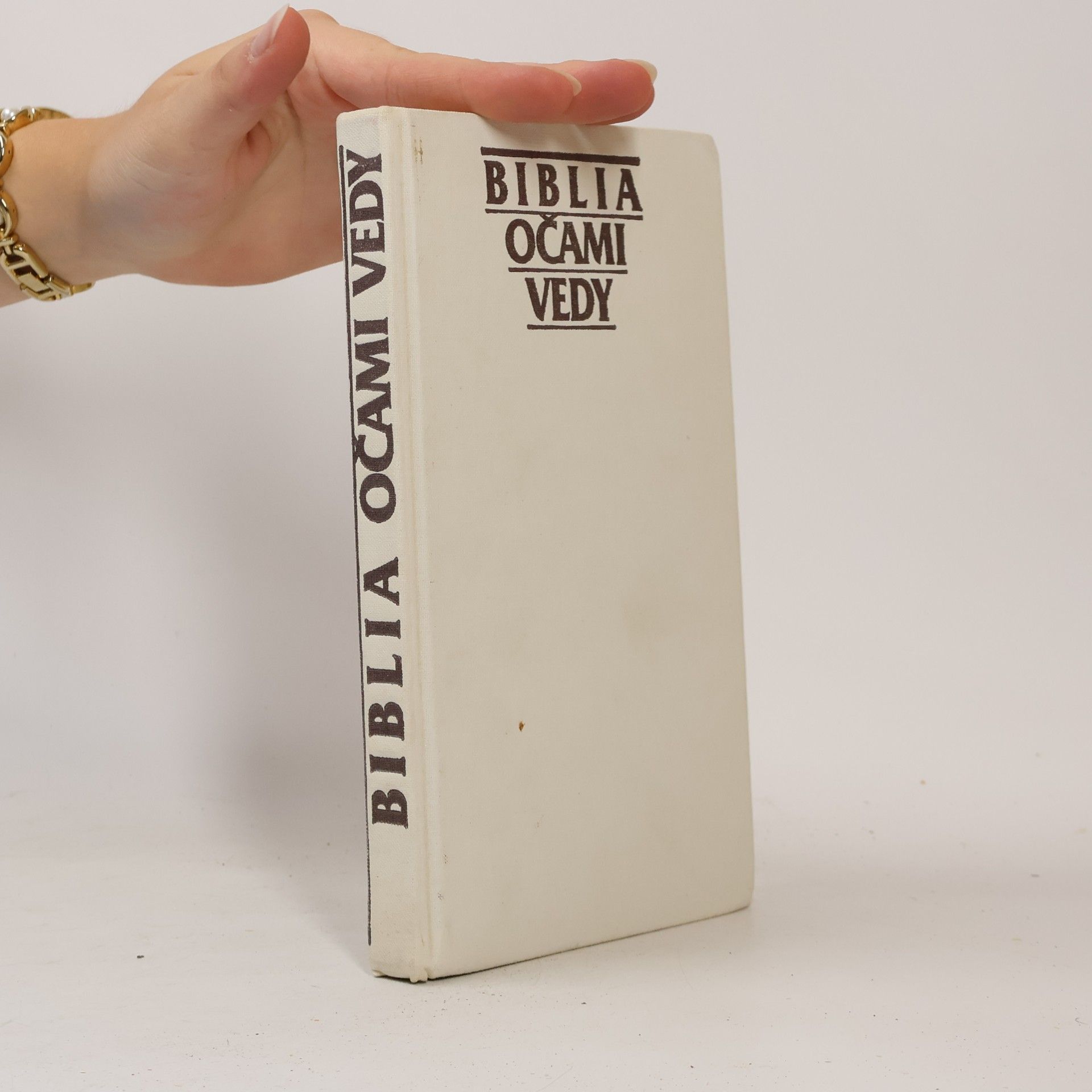 Biblia očami vedy