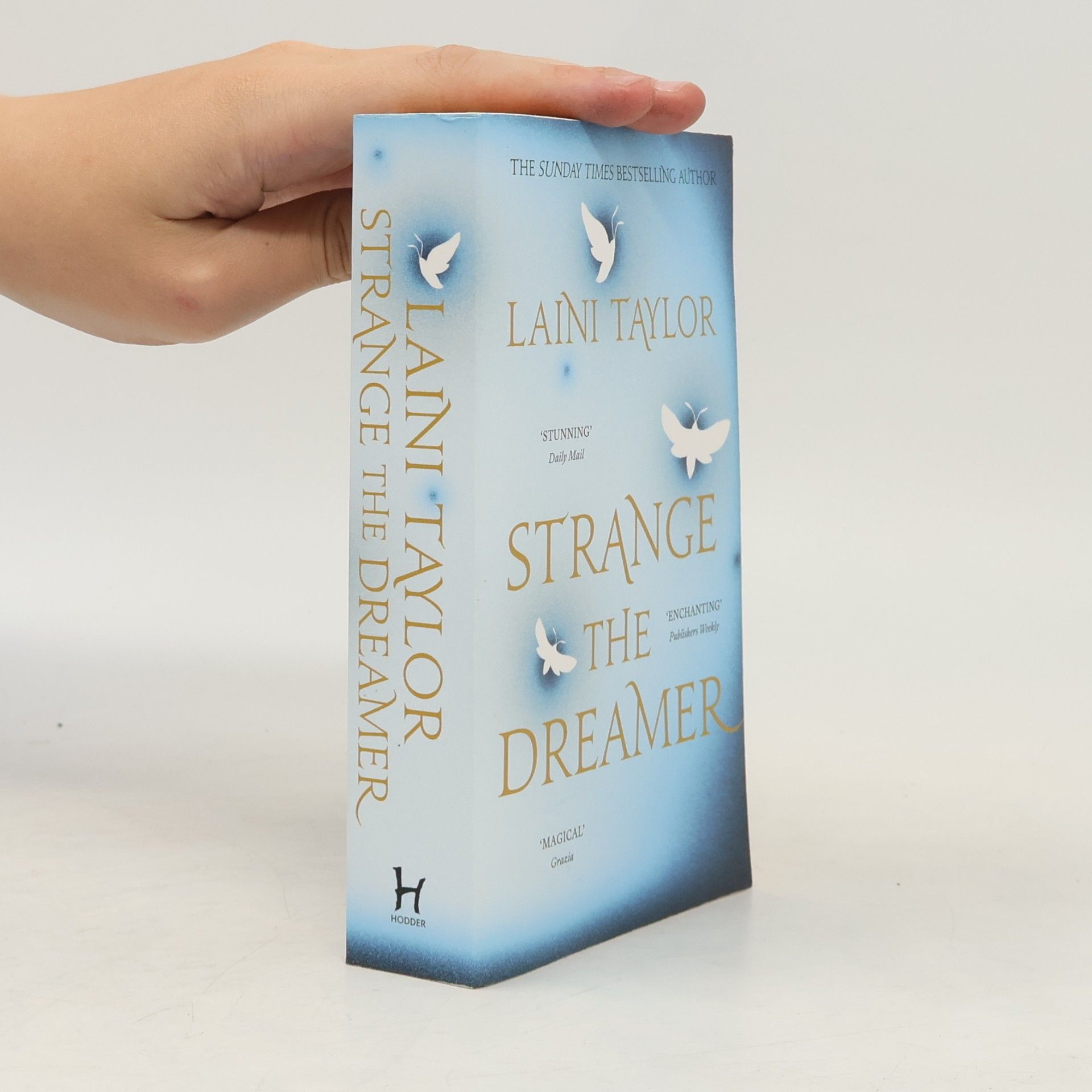 Laini Taylor Strange the Dreamer