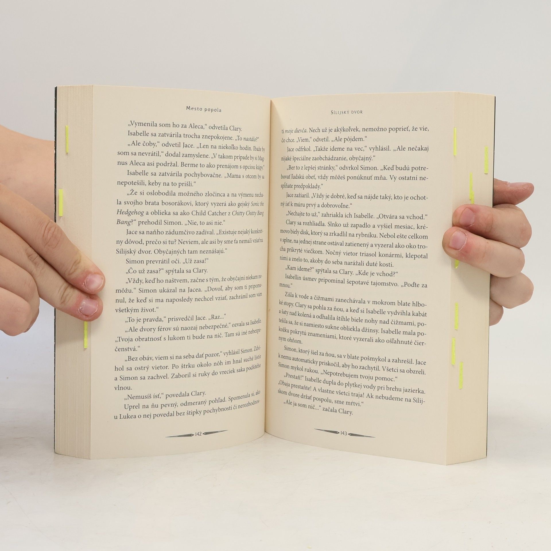 Cassandra Clare Mesto popola