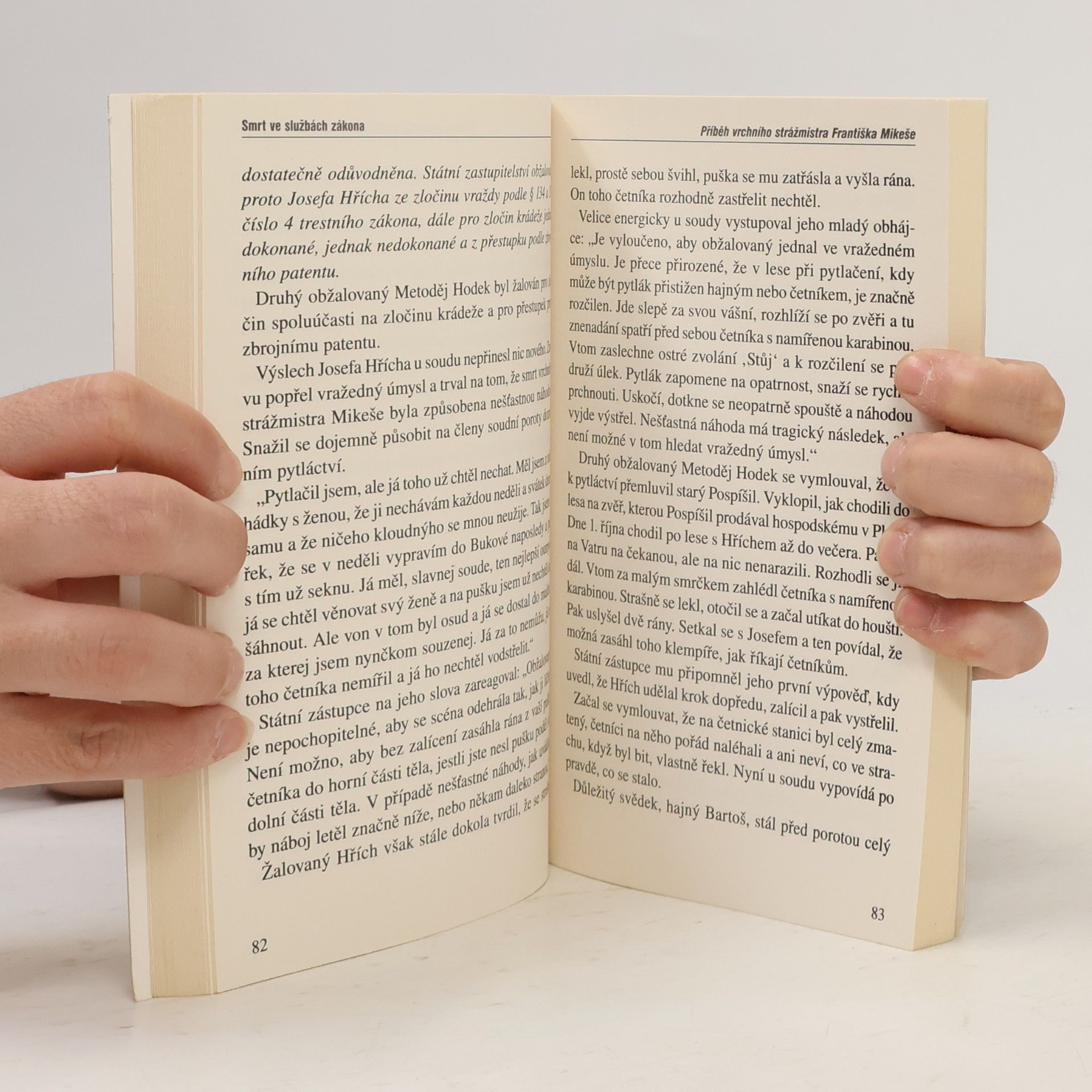 Vladimír Matoušek Smrt ve službách zákona : příběhy ochránců zákona zavražděných za první republiky