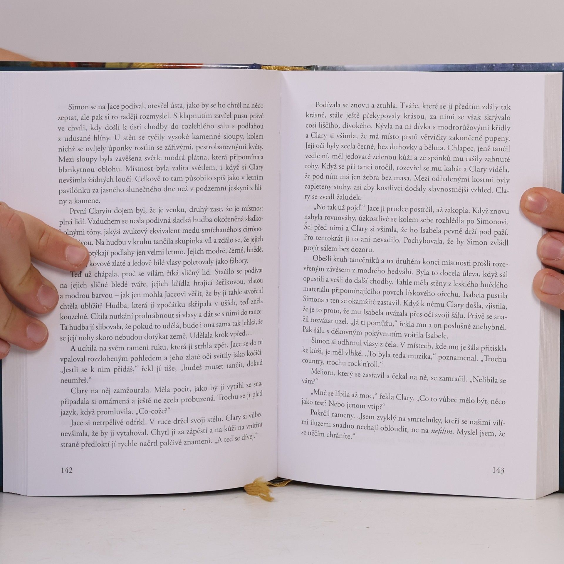 Cassandra Clare Nástroje smrti 2: Město z popela