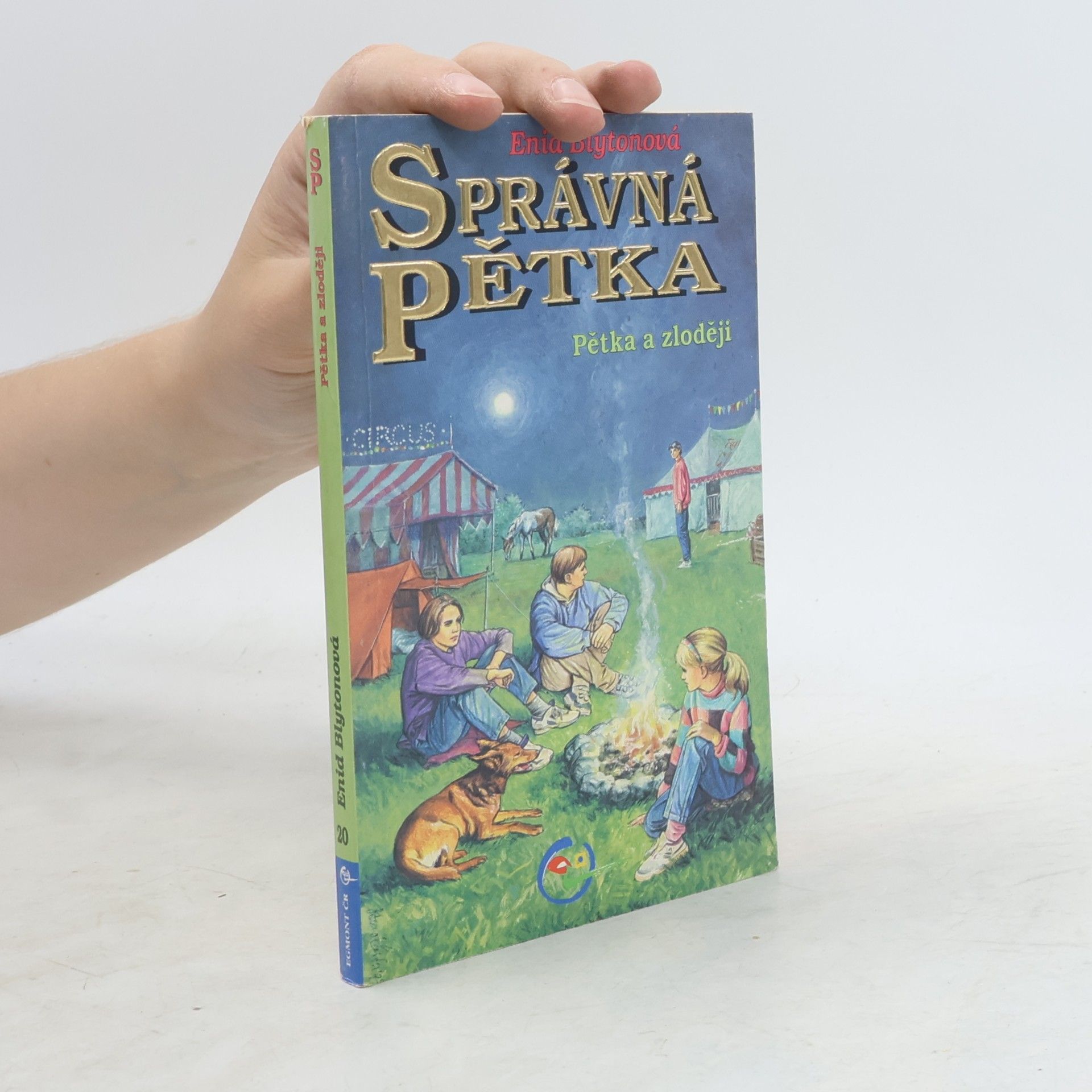 Enid Blyton Pětka a zloději