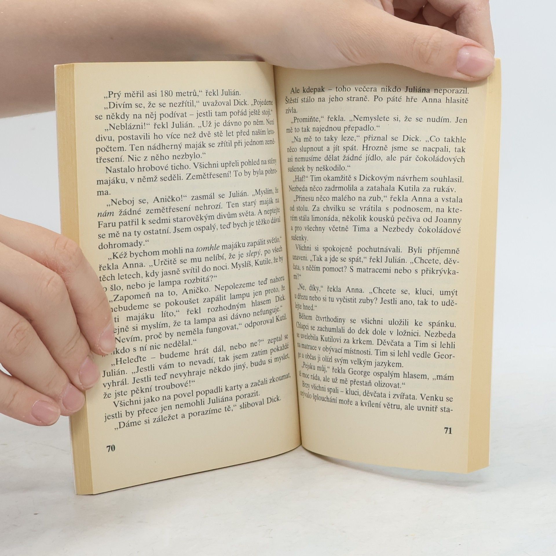 Enid Blyton Správná pětka: Pětka na Ďáblových skalách