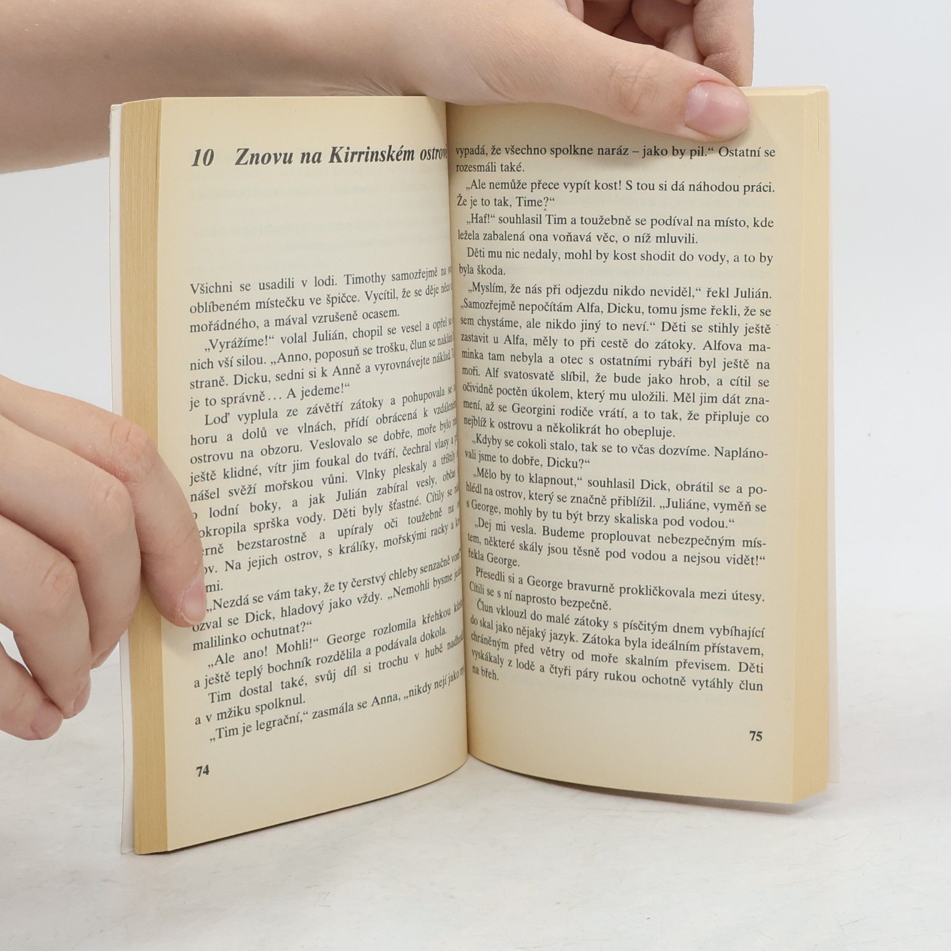 Enid Blyton Správná pětka, Pětka na útěku
