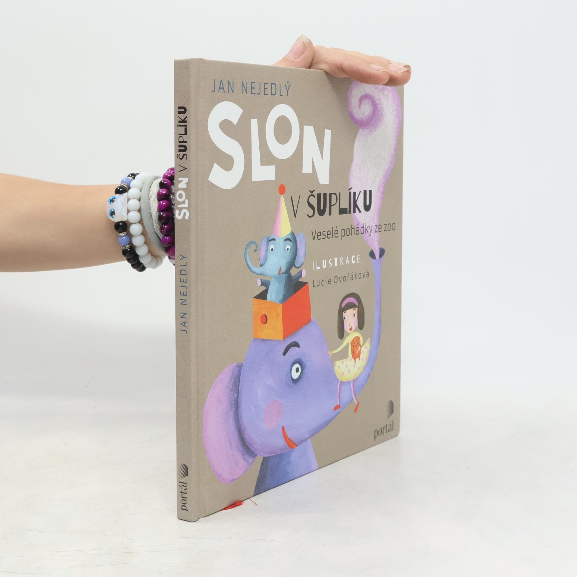 Jan Nejedlý Slon v šuplíku - Veselé pohádky ze zoo
