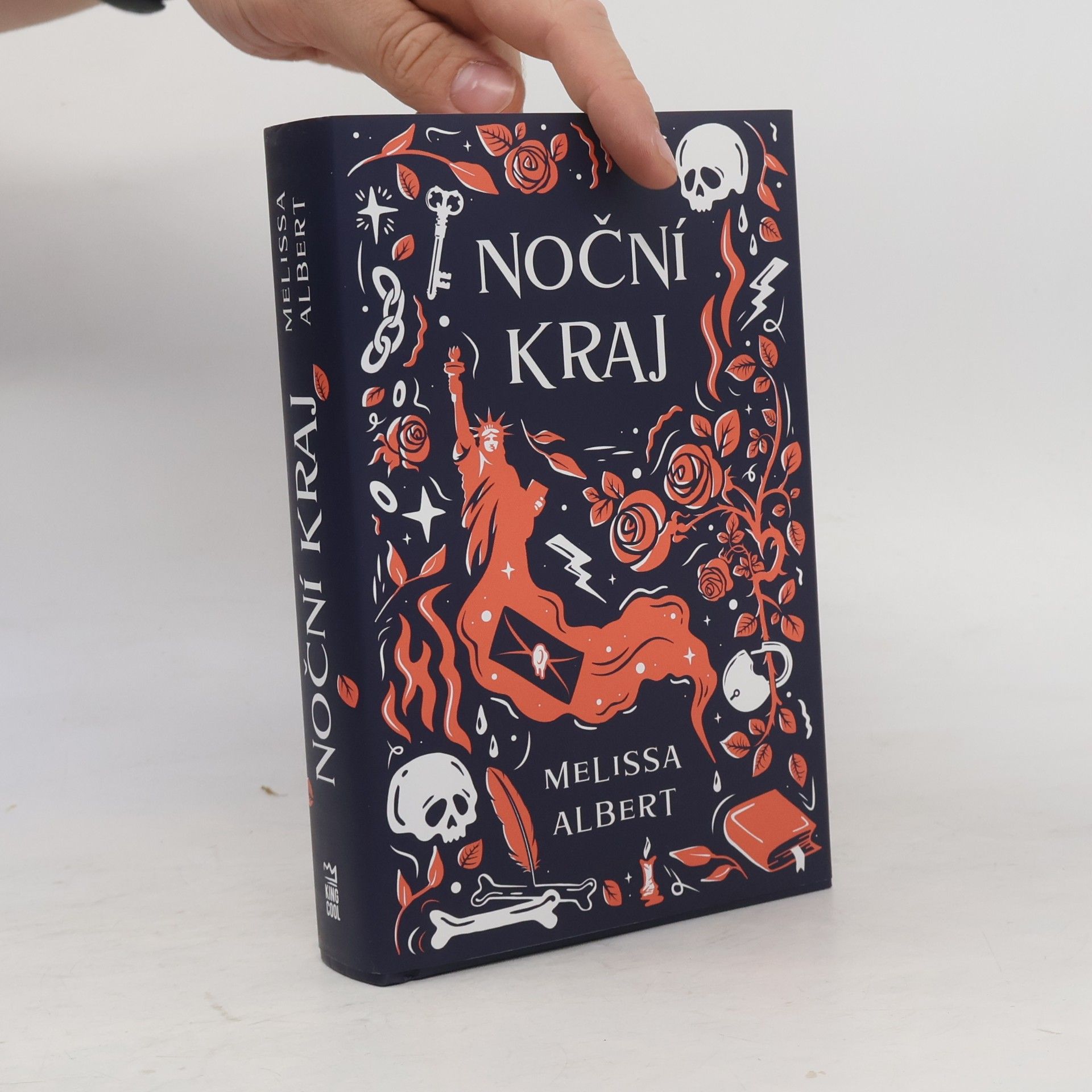 Melissa Albert Noční kraj