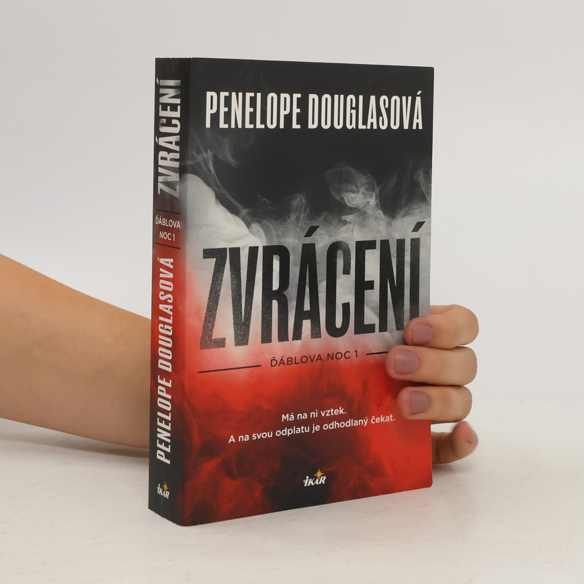 Penelope Douglas Zvrácení