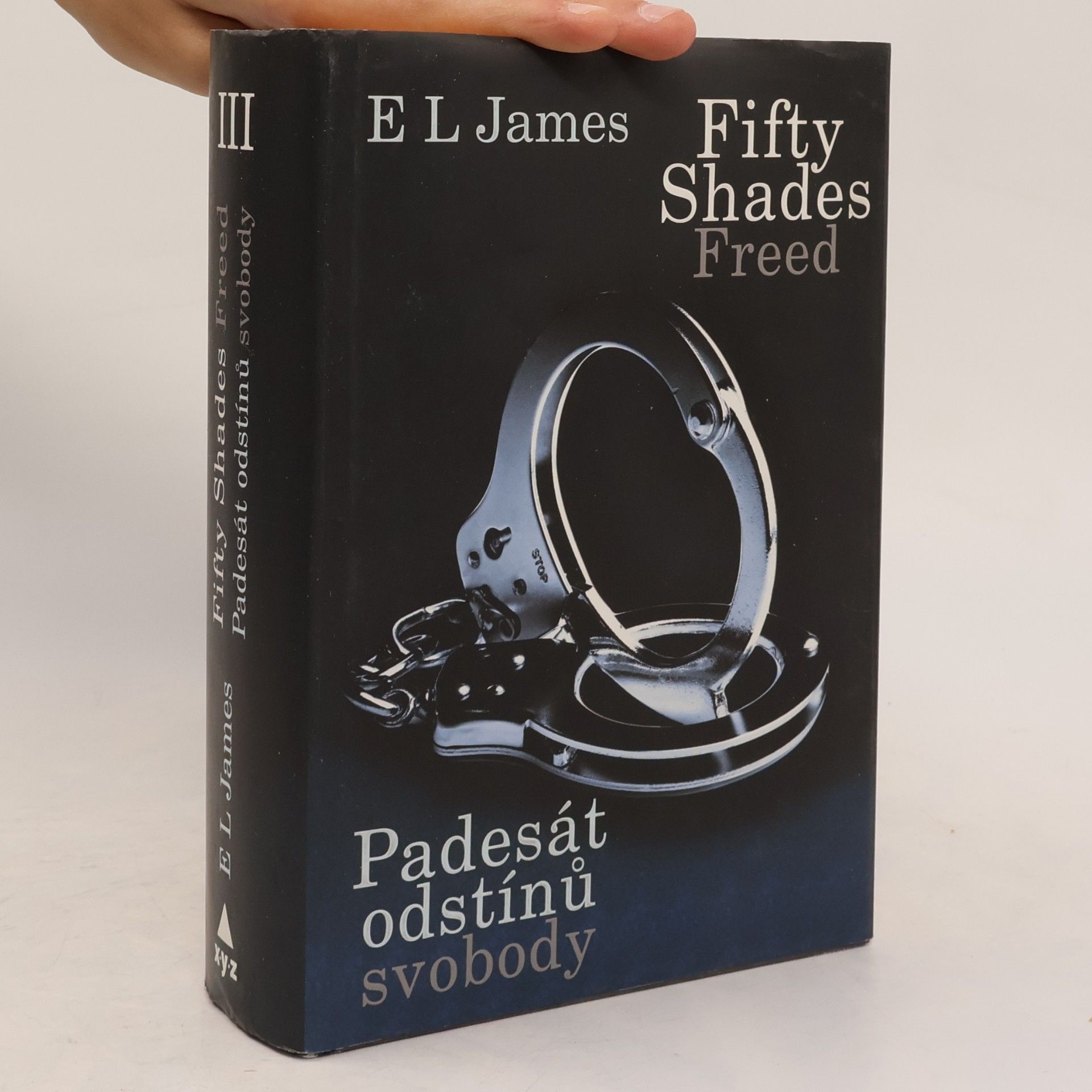 E. L. James Padesát odstínů svobody