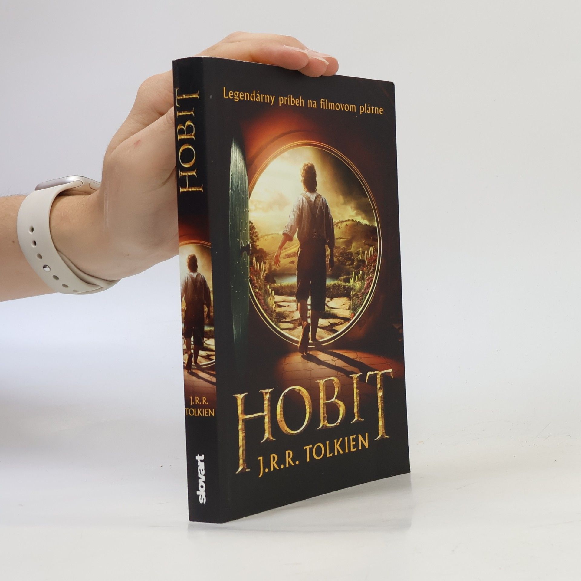 J. R. R. Tolkien Hobit (alebo Cesta tam a späť)
