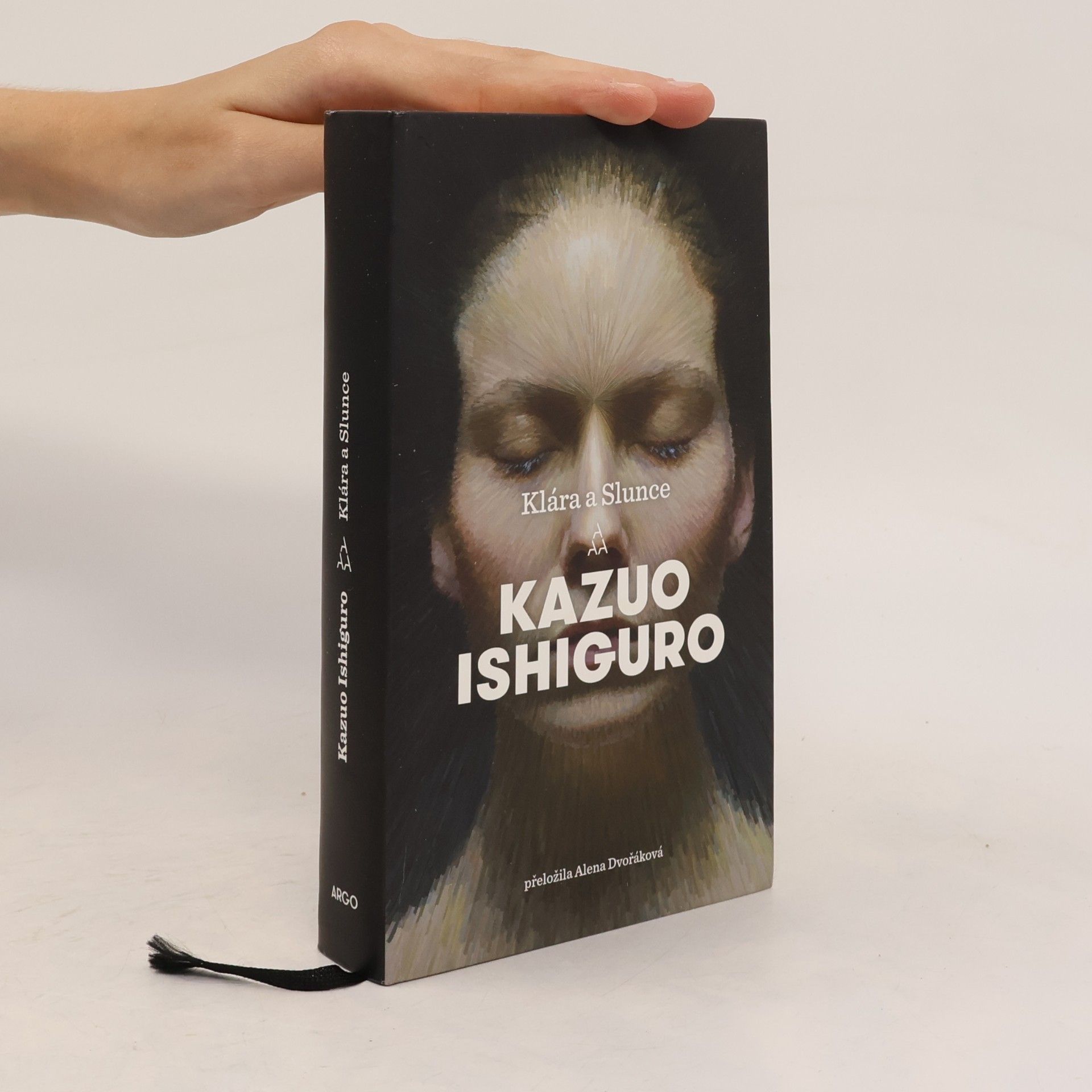 Kazuo Ishiguro Klára a Slunce