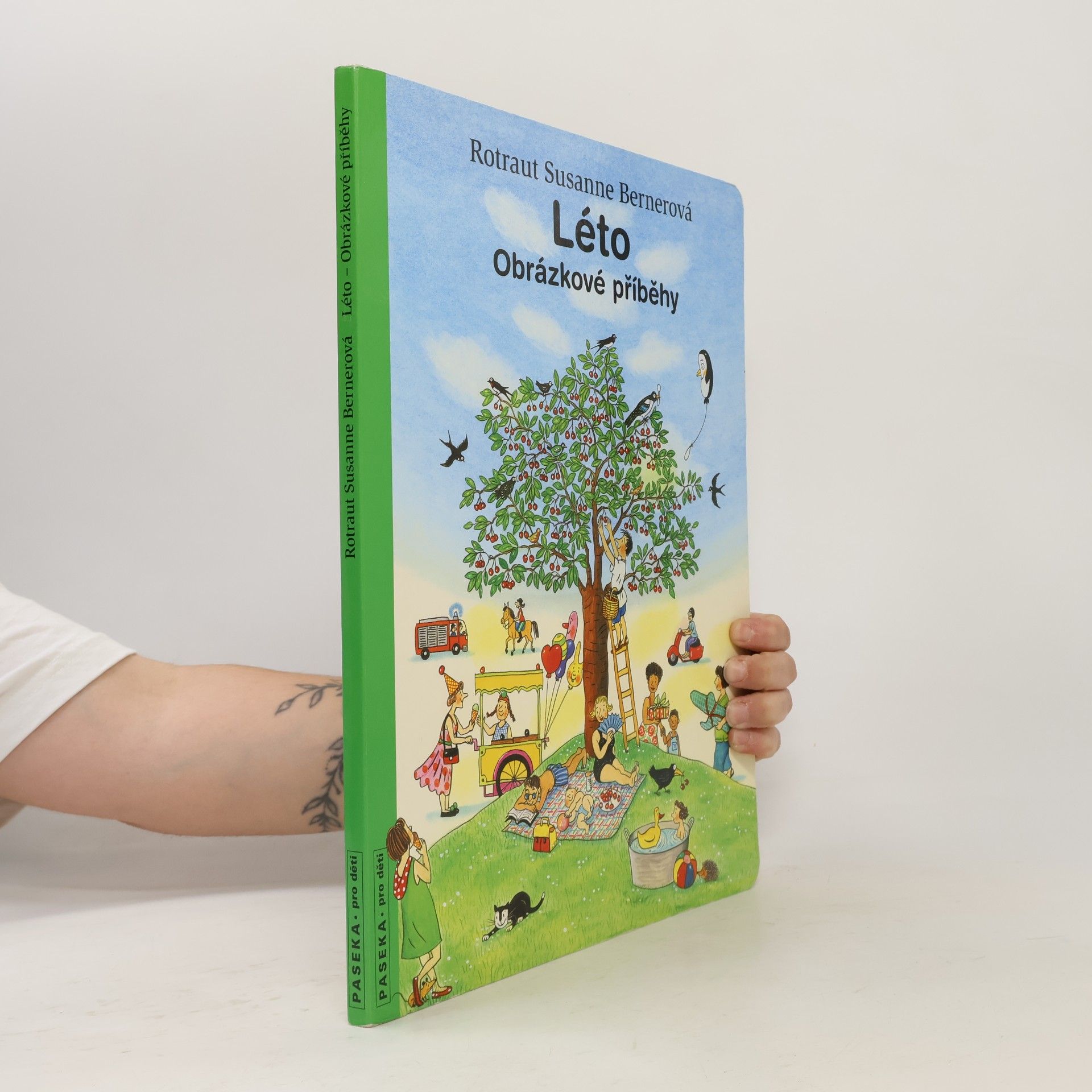 Rotraut Susanne Berner Léto: Obrázkové příběhy