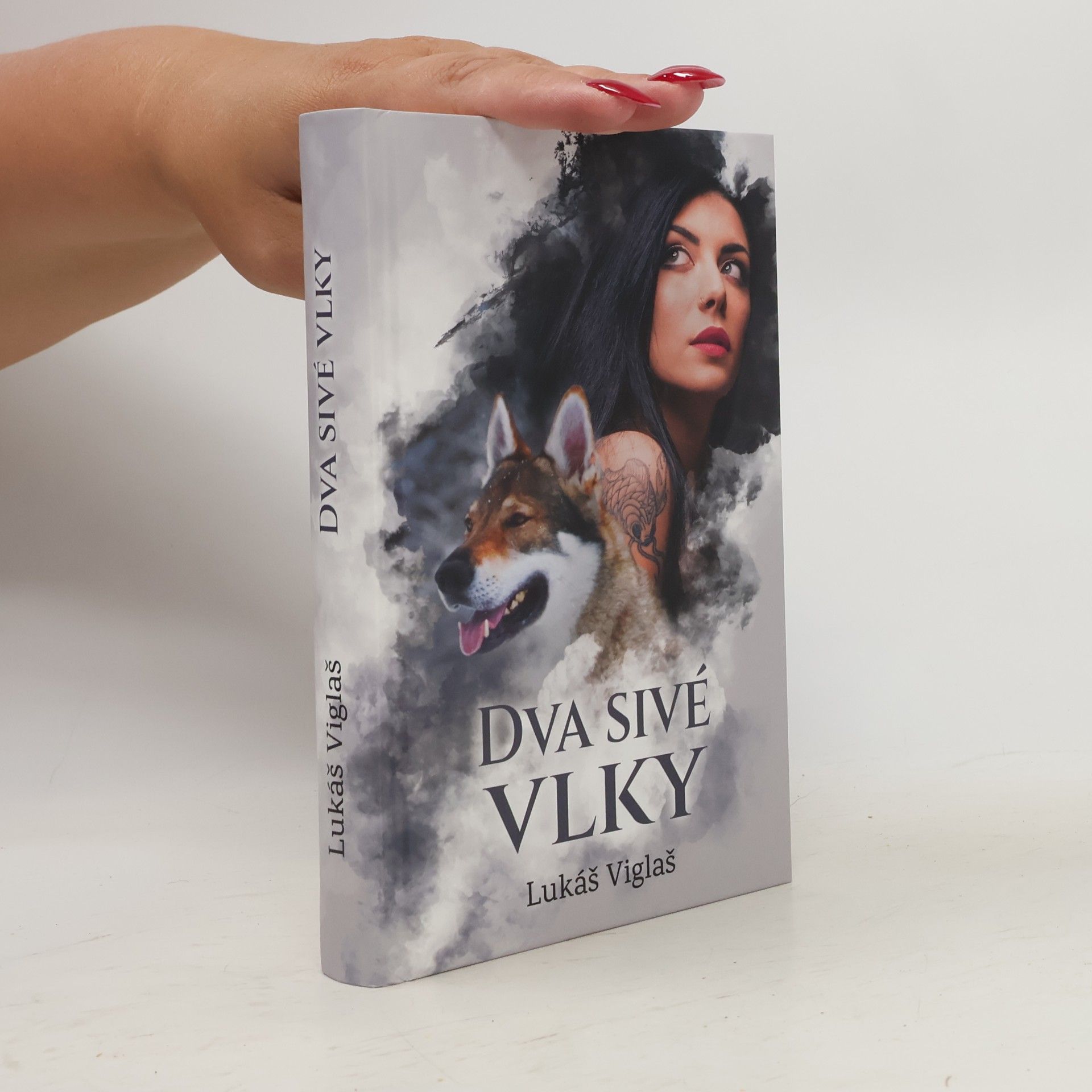 Lukáš Viglaš Dva sivé vlky