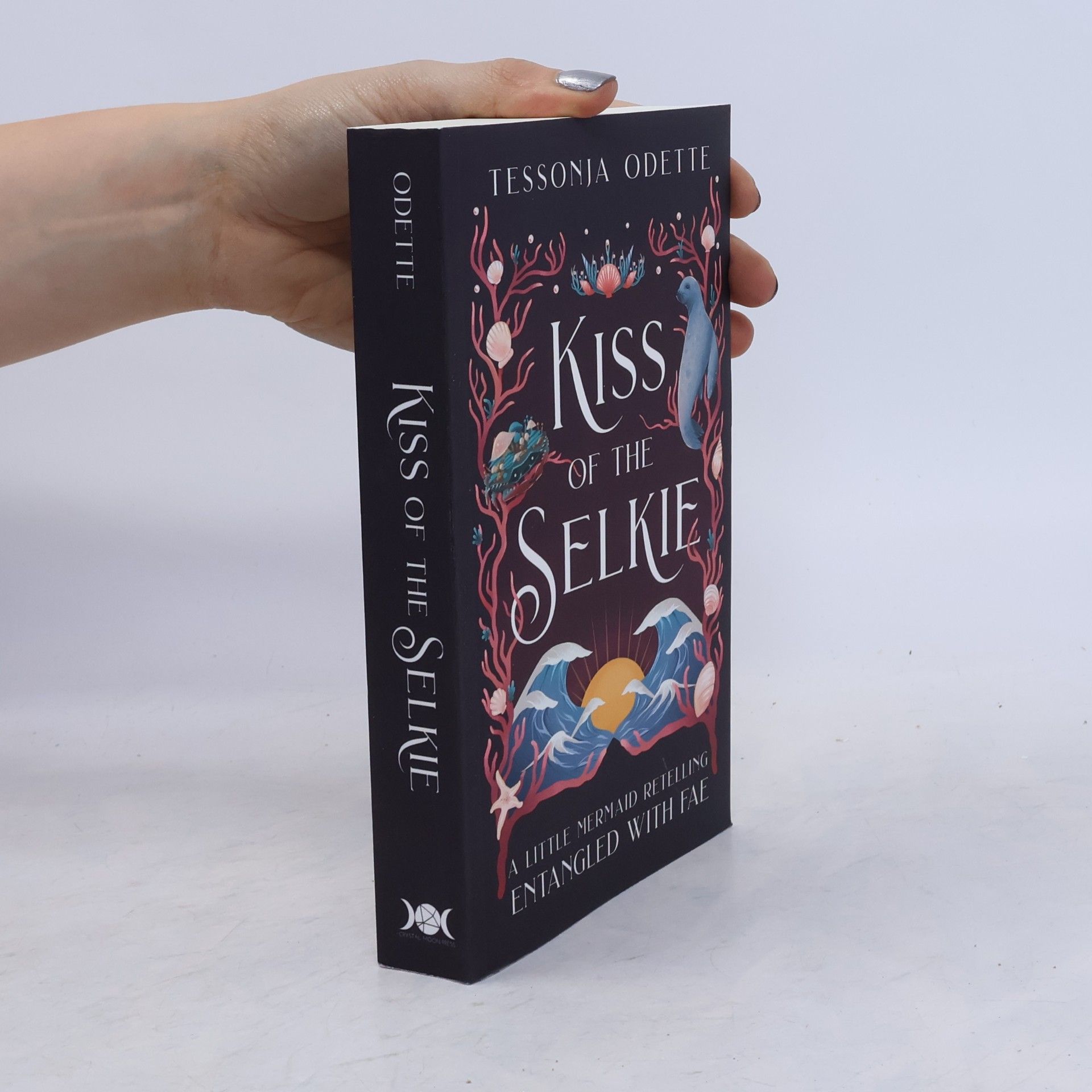 Tessonja Odette Kiss of the Selkie