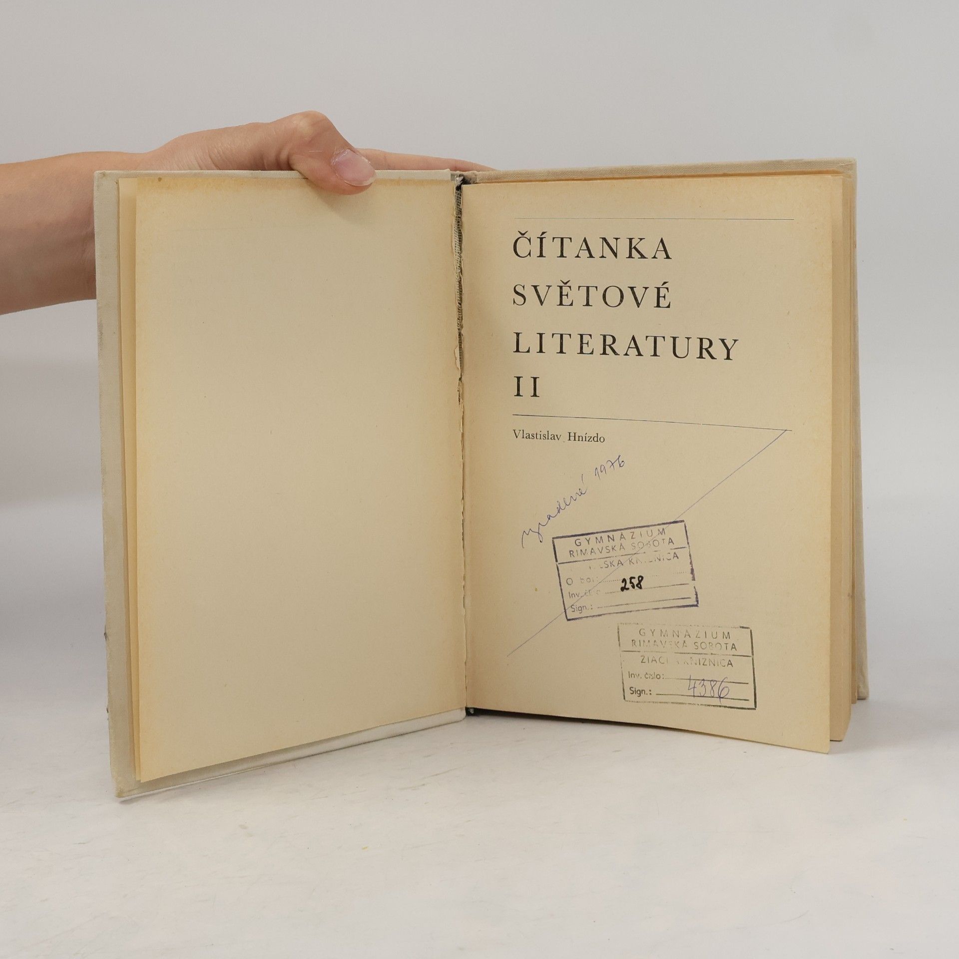 Vlastislav Hnízdo Čítanka světové literatury II.