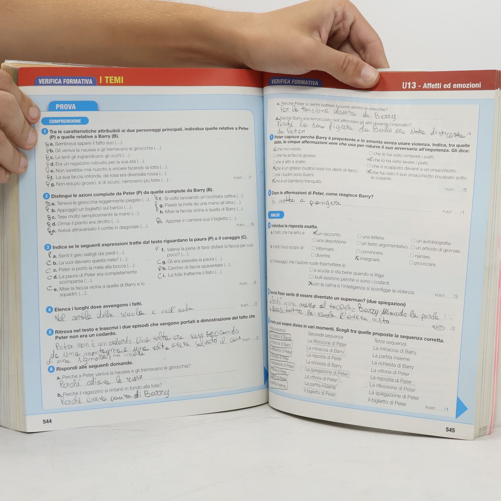 Emilia Asnaghi Oltrepagina 1. Antologia italiana per la Scuola Secondaria di Primo Grado