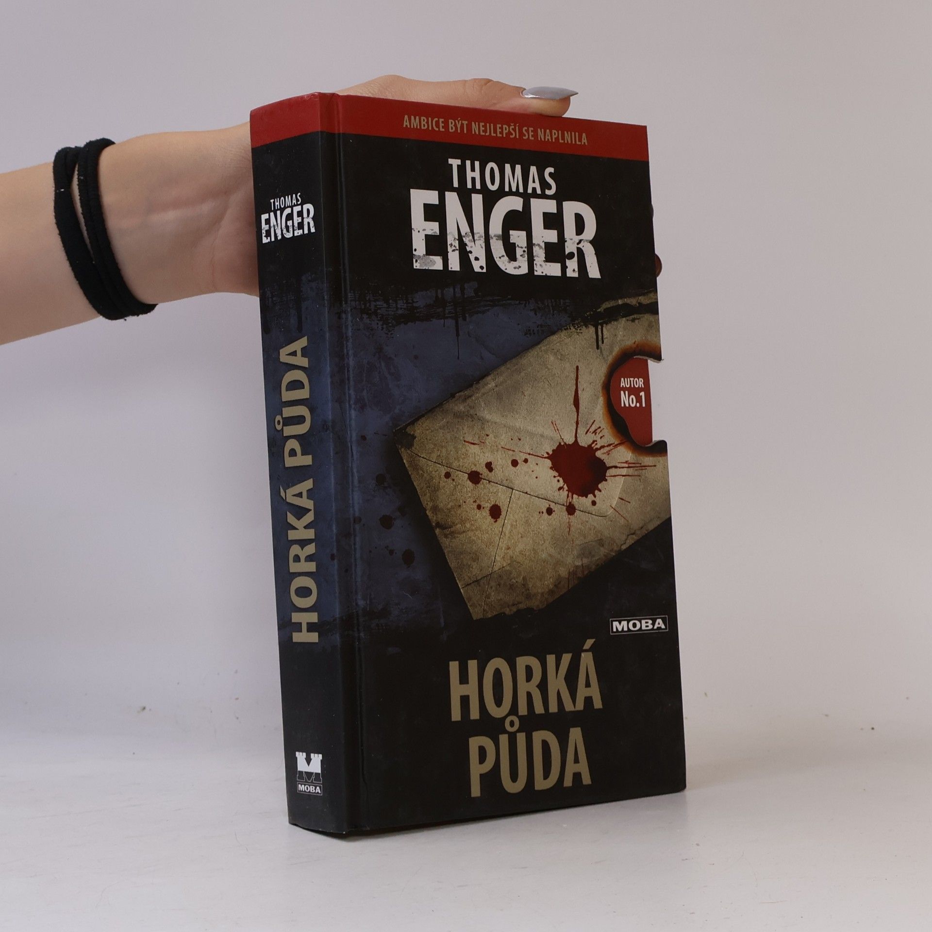 Thomas Enger Horká půda