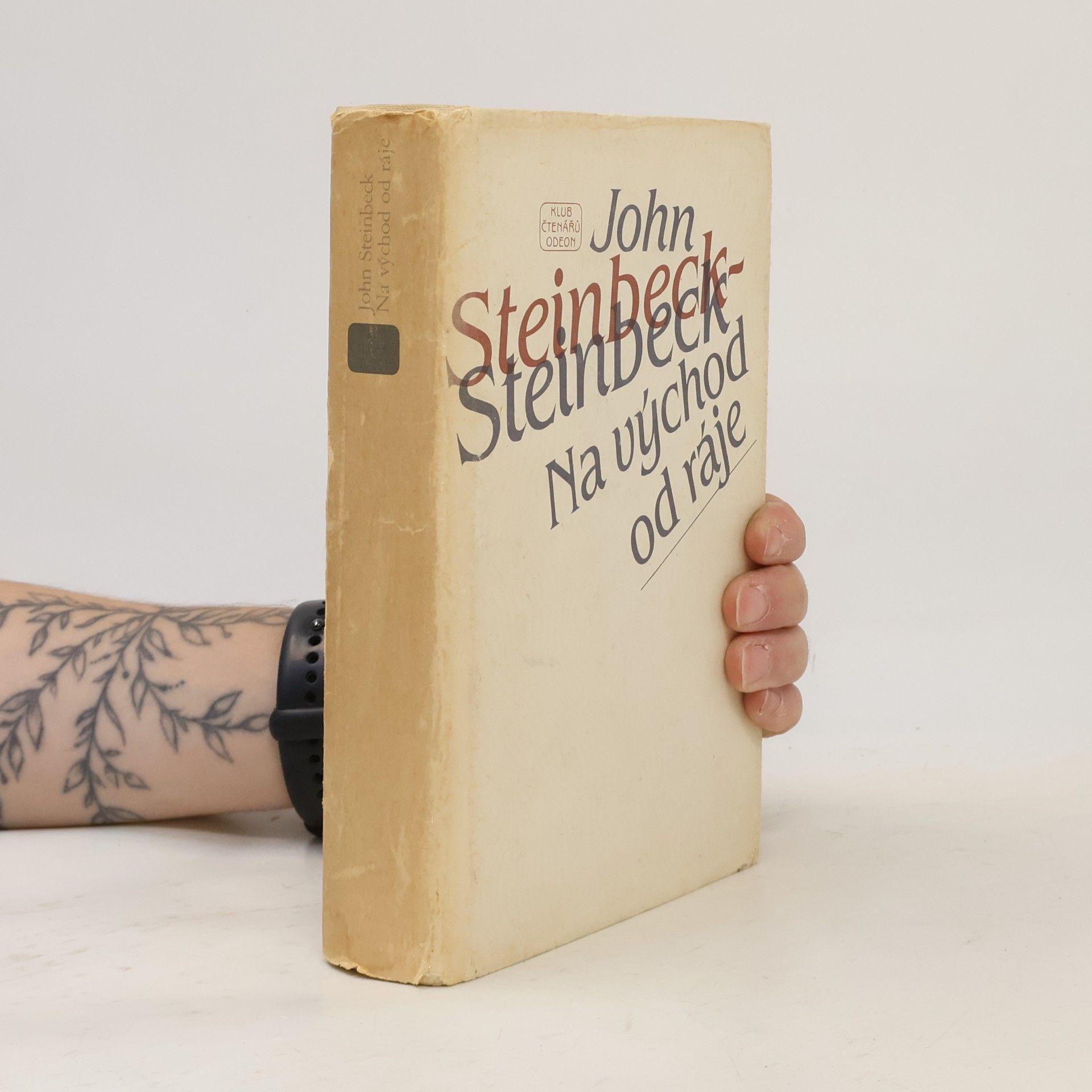 John Steinbeck Na východ od ráje
