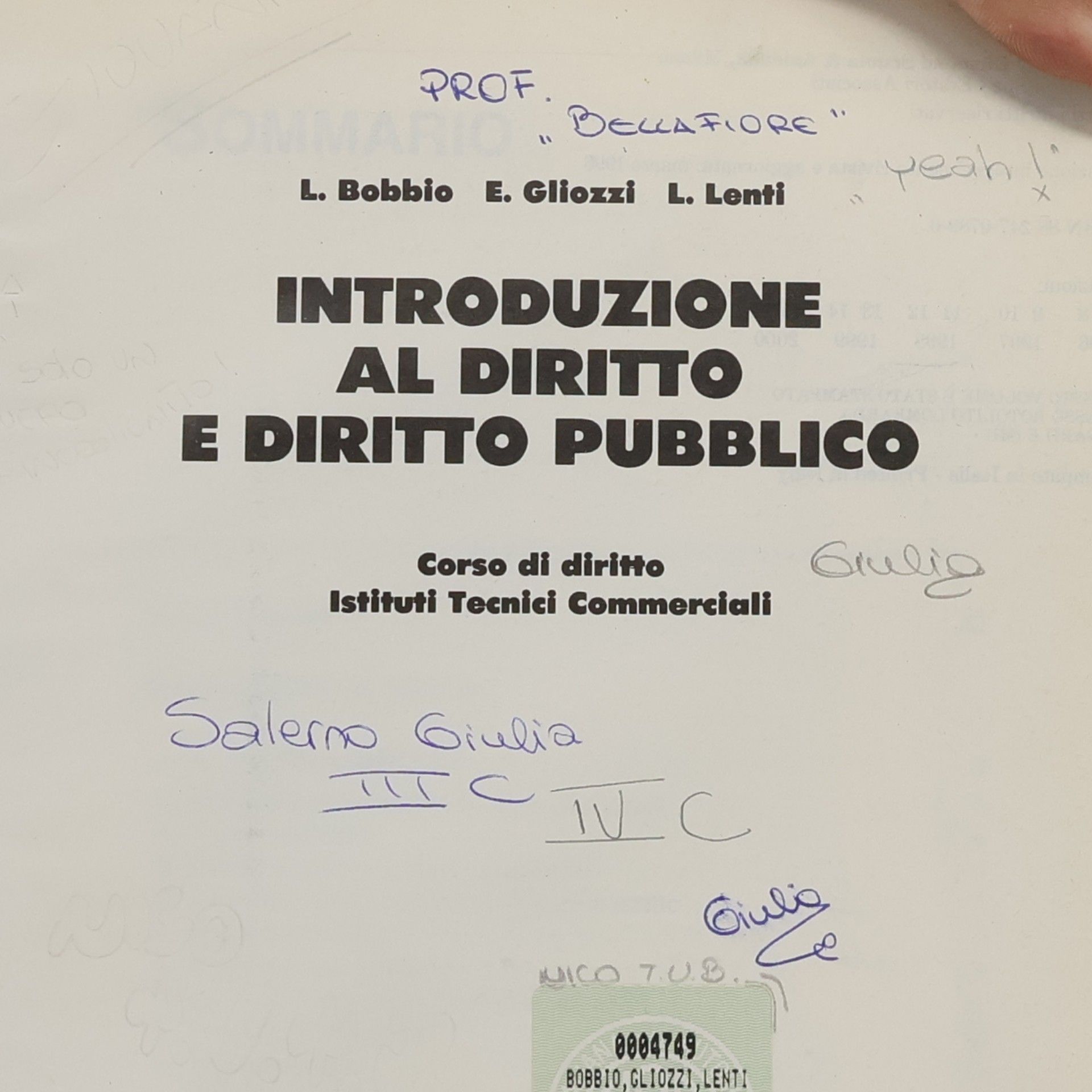 Luigi Bobbio Corso di diritto. Per gli ist. tecnici commerciali - 1: Introduzione al diritto e diritto pubblico