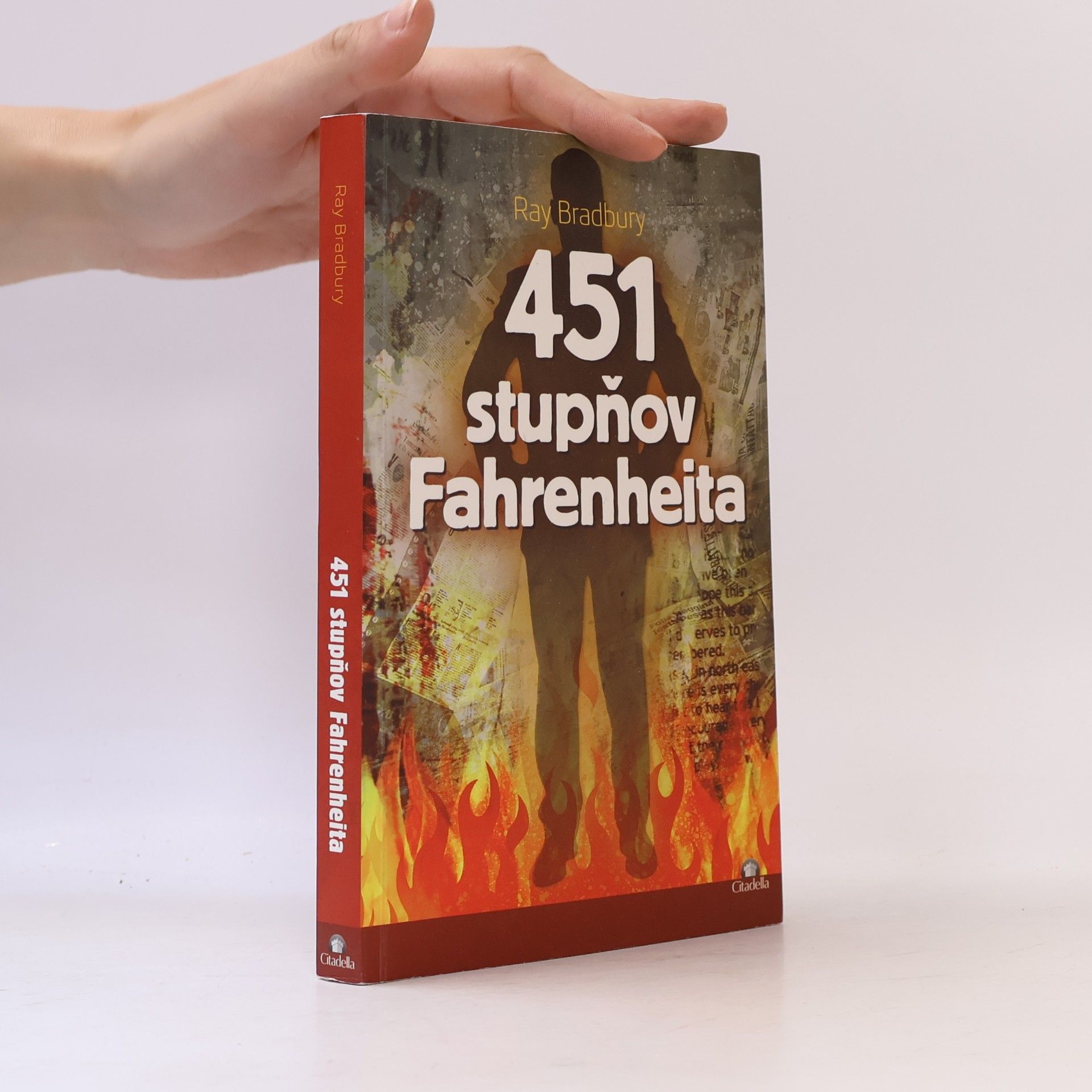 451 stupňov Fahrenheita