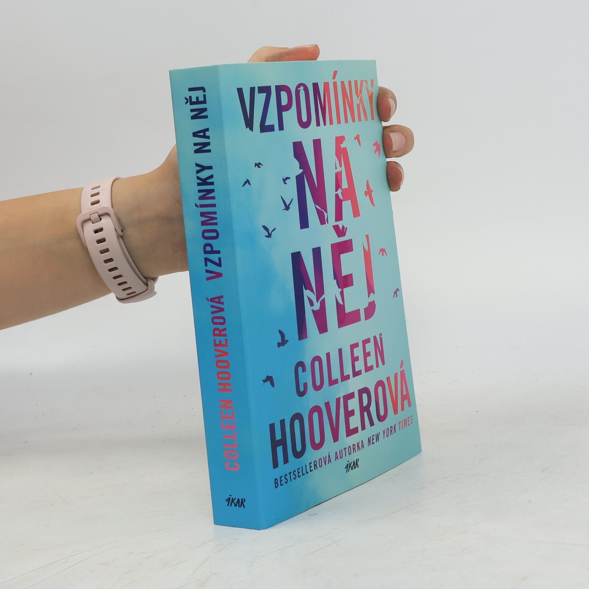 Colleen Hoover Vzpomínky na něj