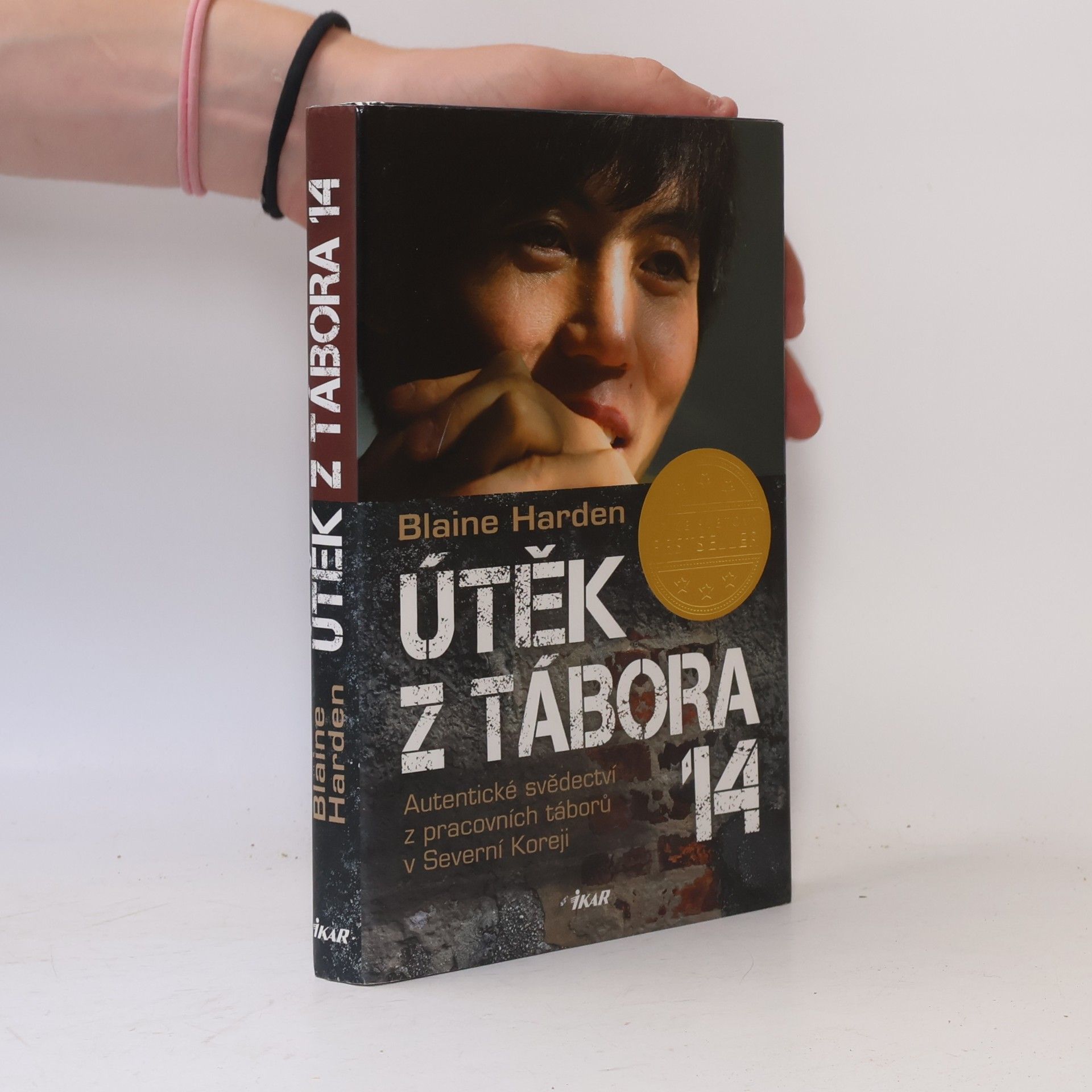 Blaine Harden Útěk z Tábora 14