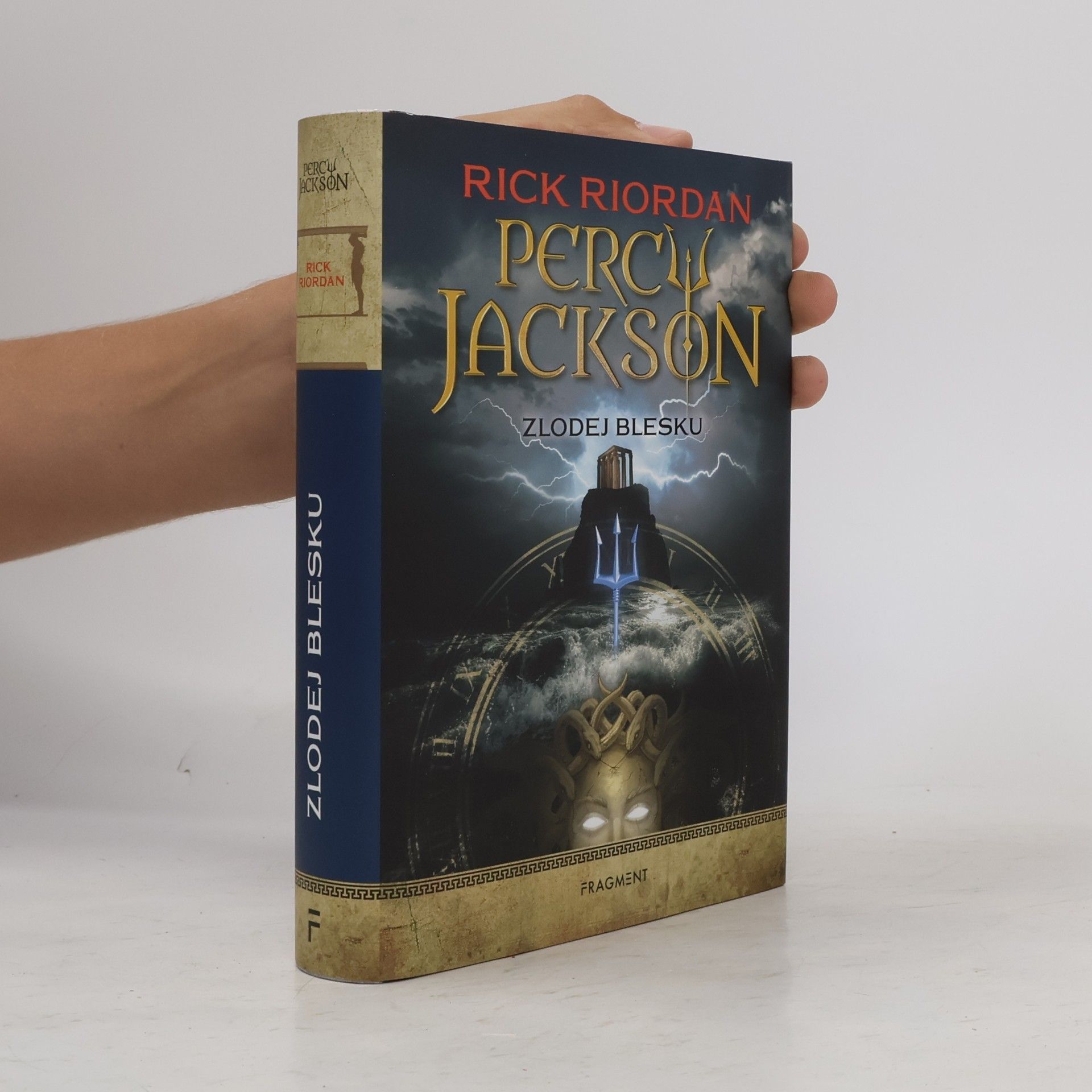 Rick Riordan Percy Jackson. Zlodej blesku