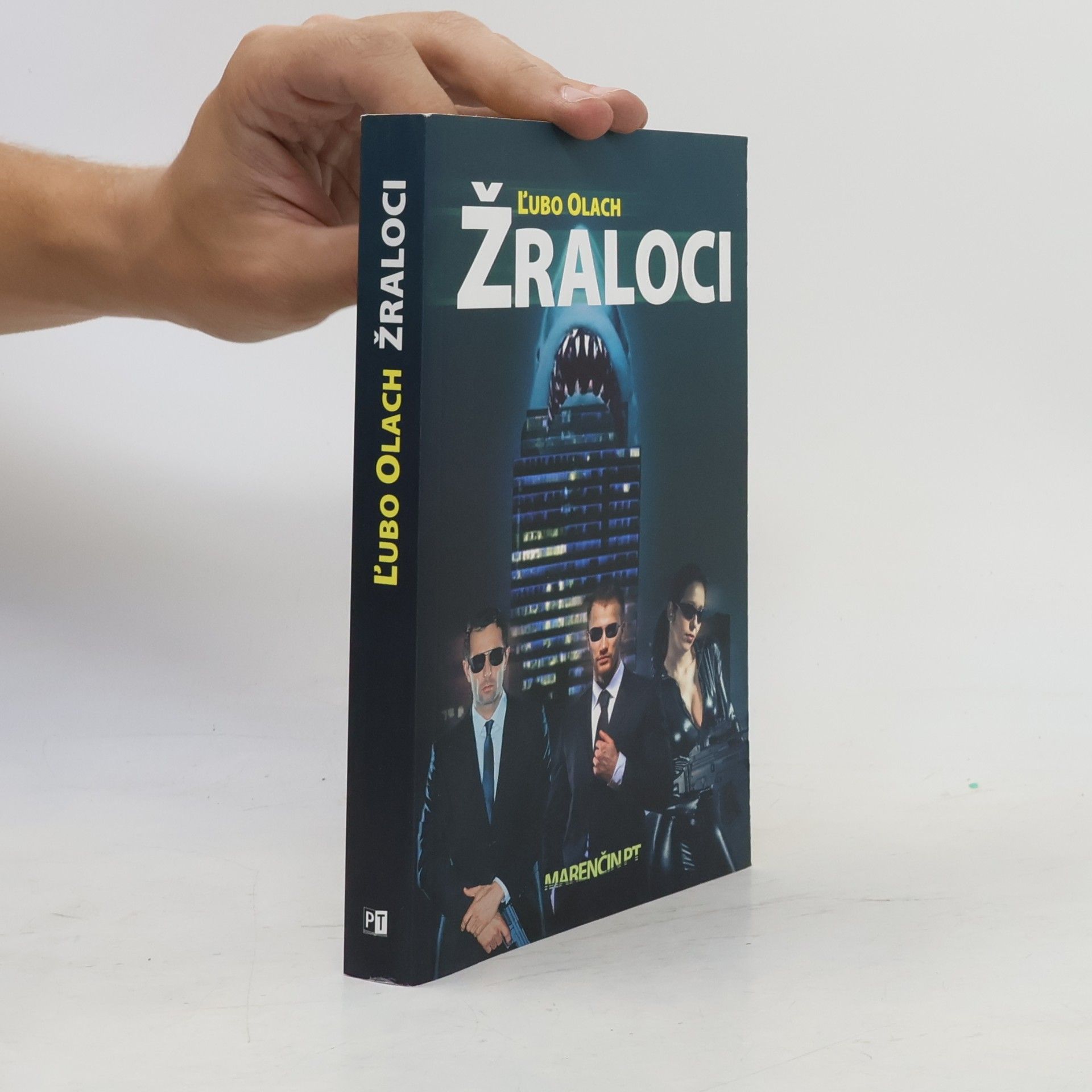 Ľubomír Olach Žraloci